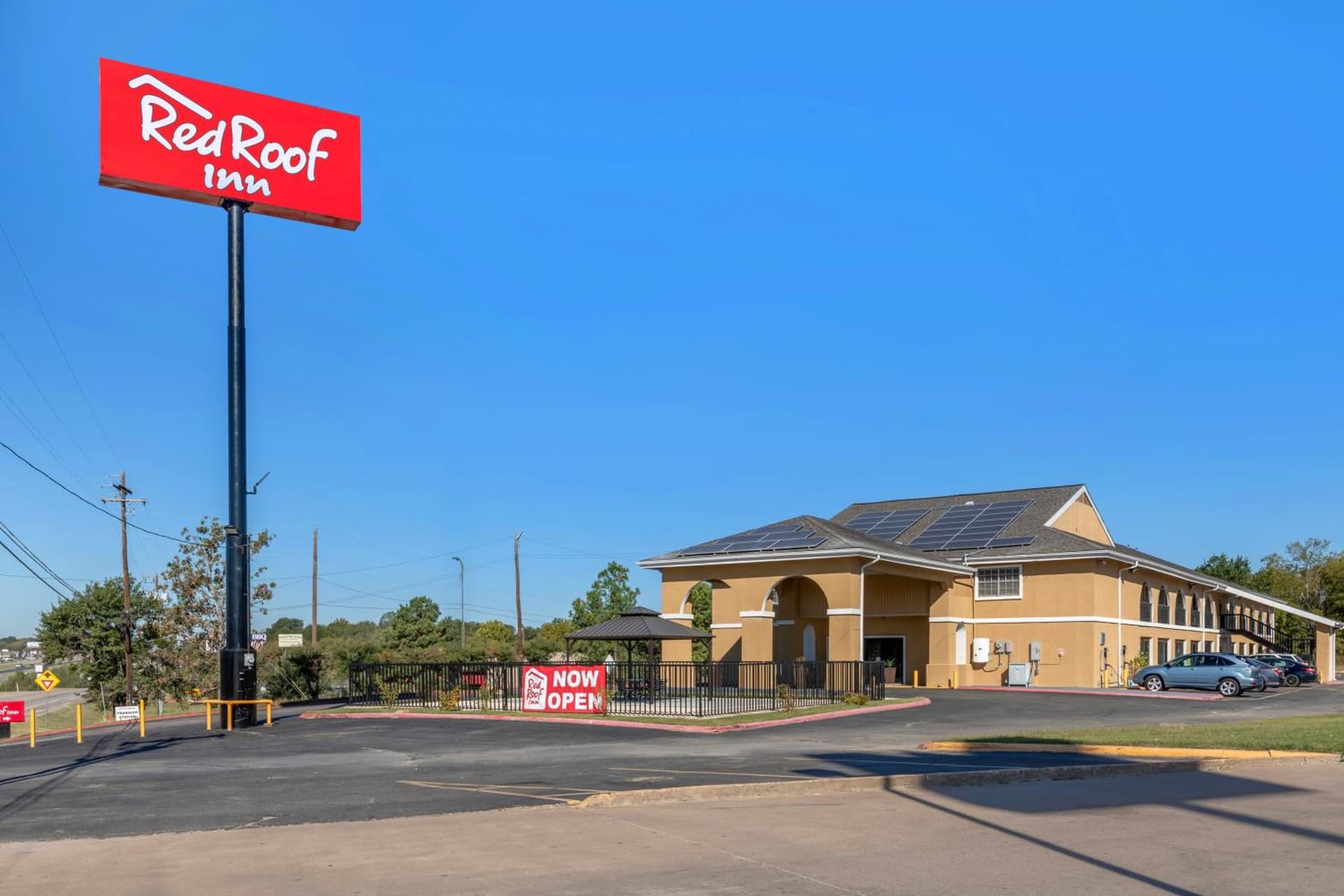 Red Roof Inn Canton interior in Canton, TX — gallery photo 2