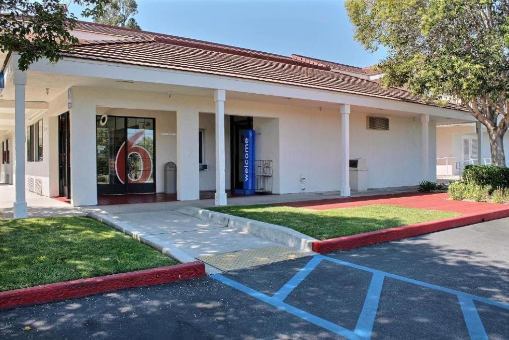 Studio 6 San Luis Obispo, CA South featured exterior or lobby in San Luis Obispo, CA — similar hotel