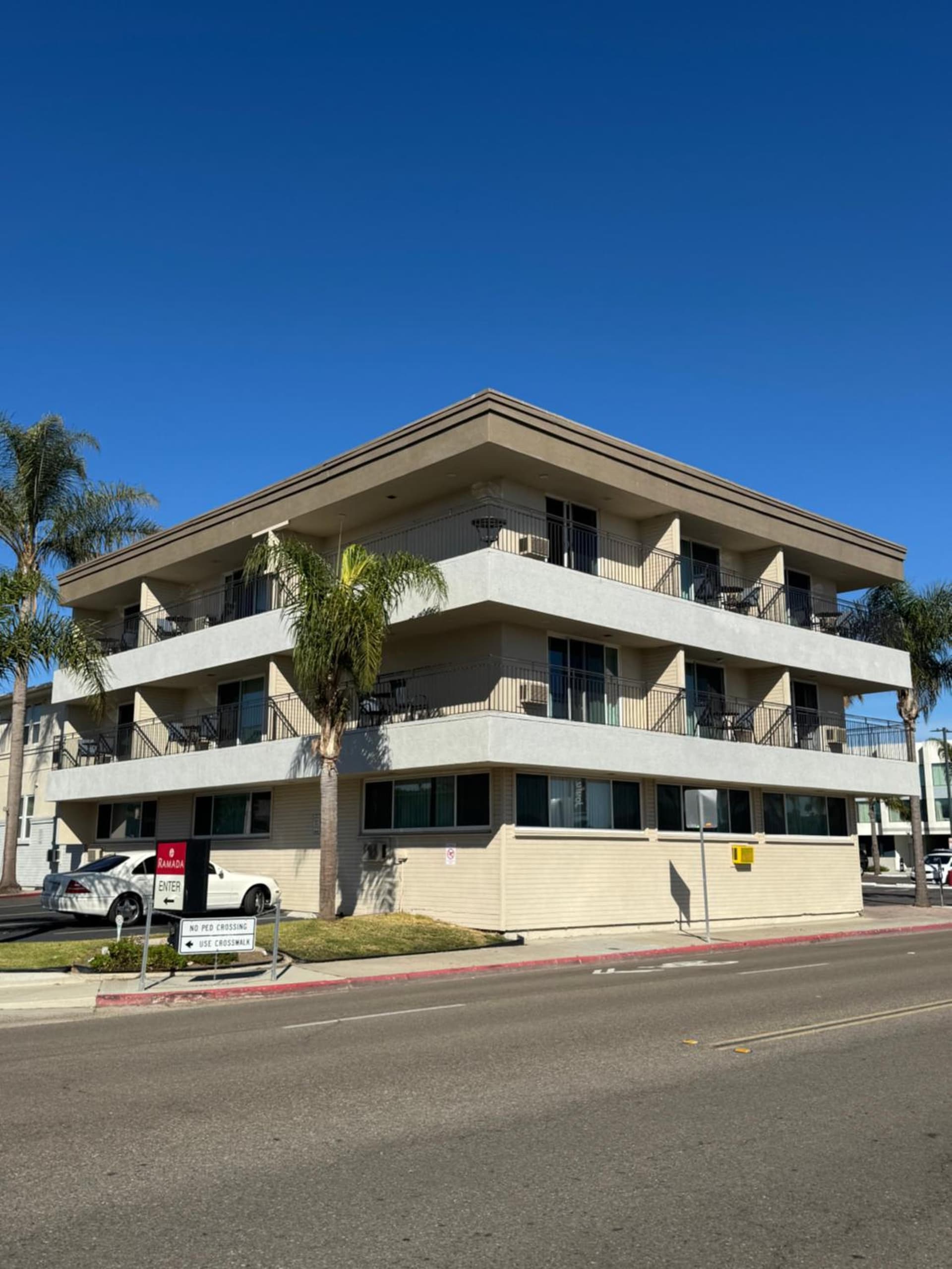 Ramada by Wyndham San Diego Airport interior in San Diego, CA — gallery photo 2
