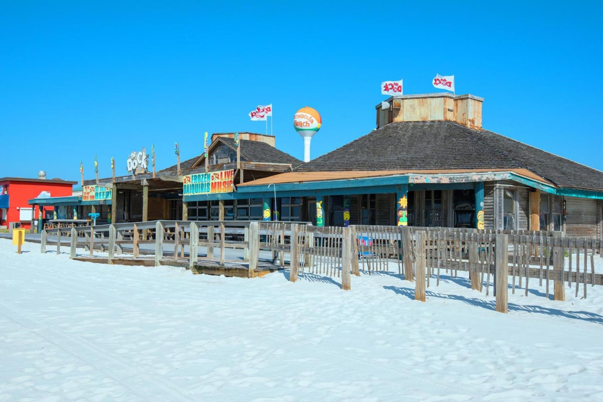 Vida Feliz interior in Pensacola Beach — gallery photo 2