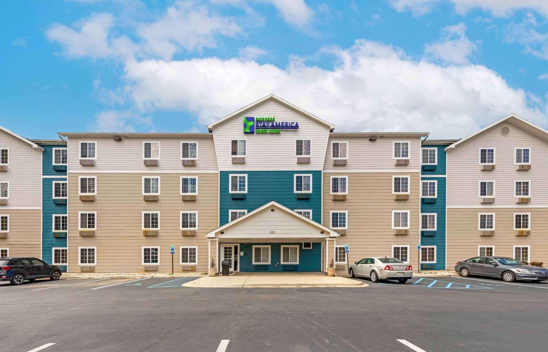 Studio 6 Extended Stay Birmingham Pelham AL — hotel in Pelham, Alabama