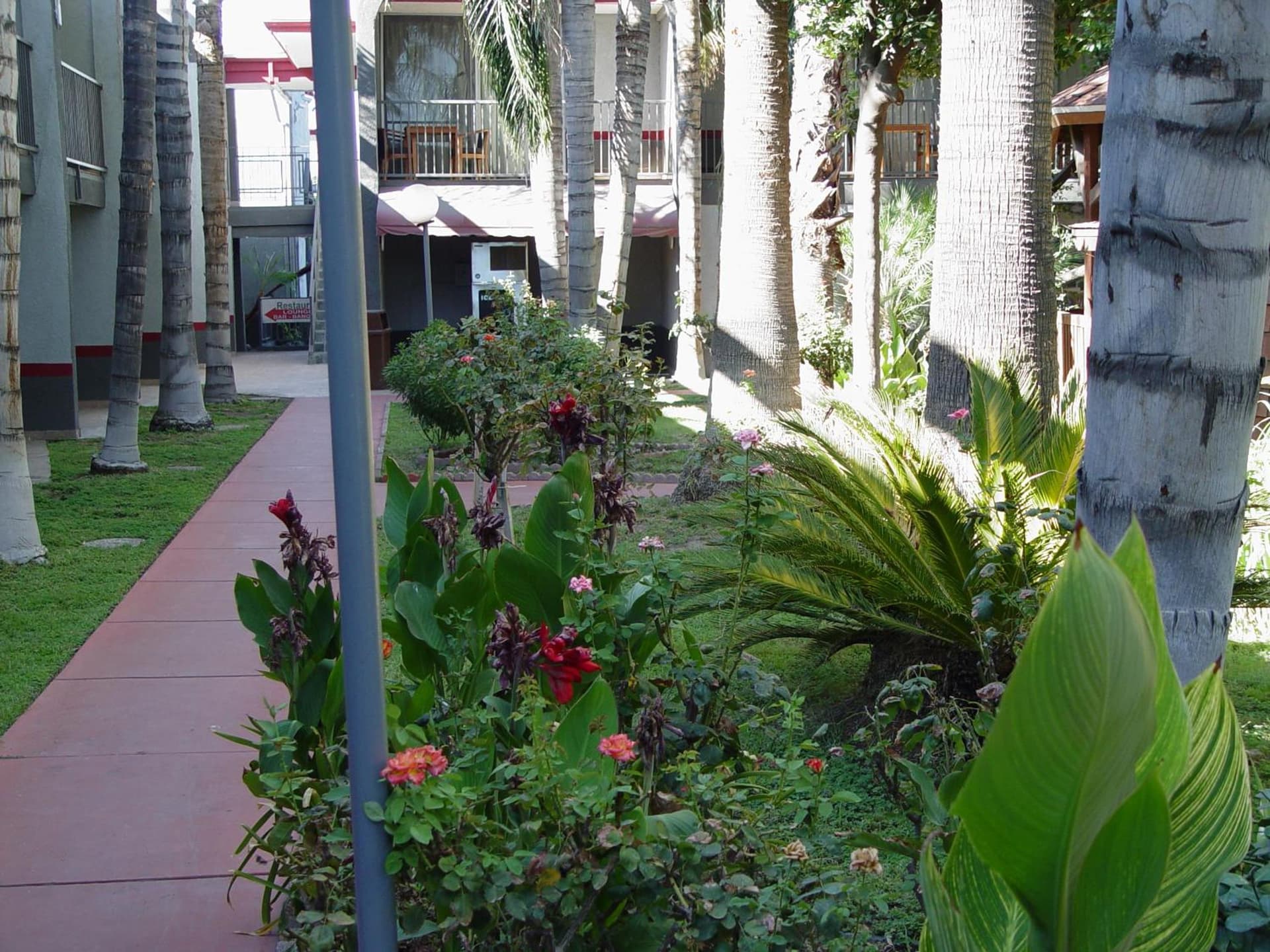 Clarion Hotel Bakersfield North gallery photo in Bakersfield, CA — image 13
