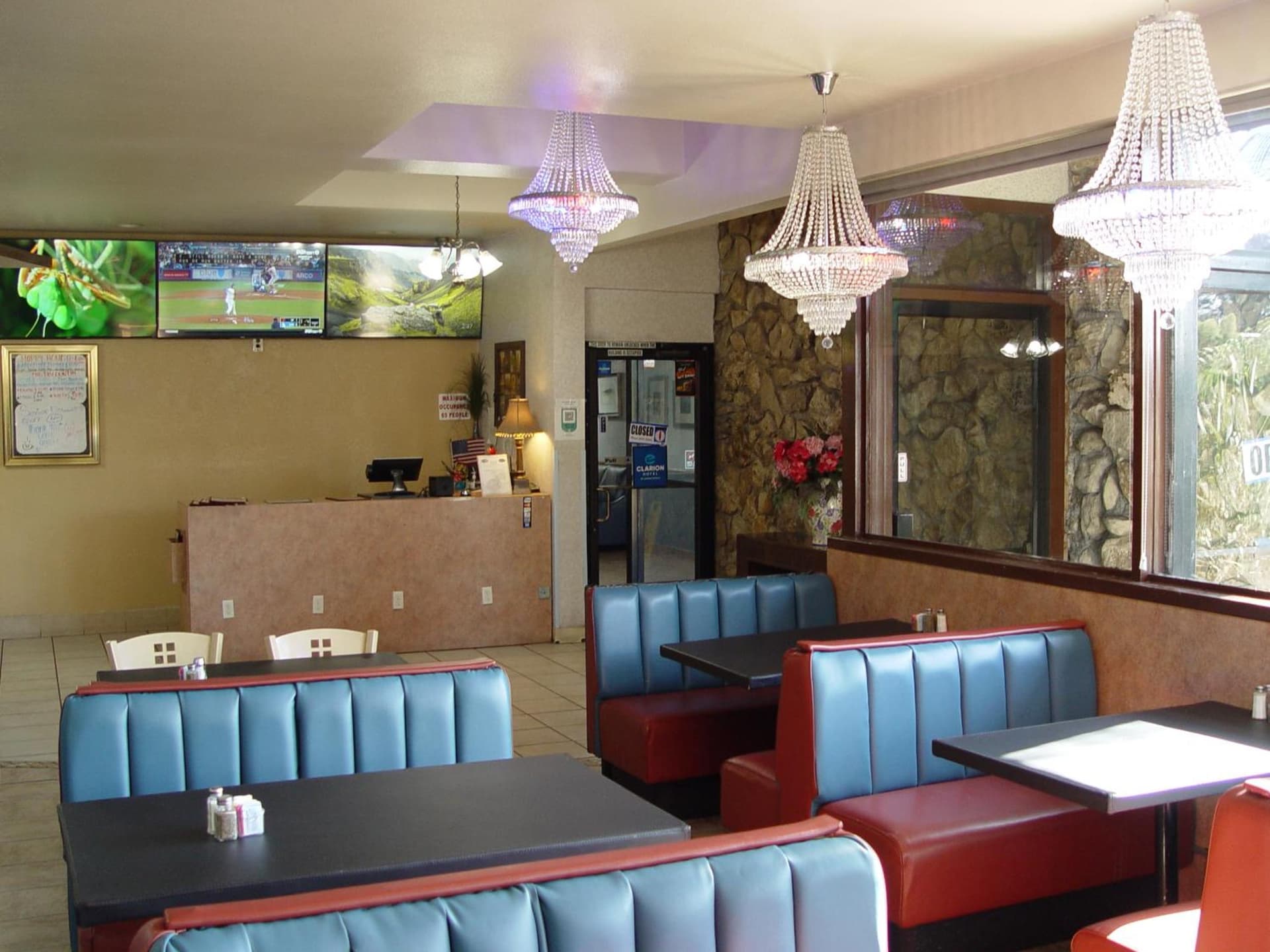 Clarion Hotel Bakersfield North gallery photo in Bakersfield, CA — image 33