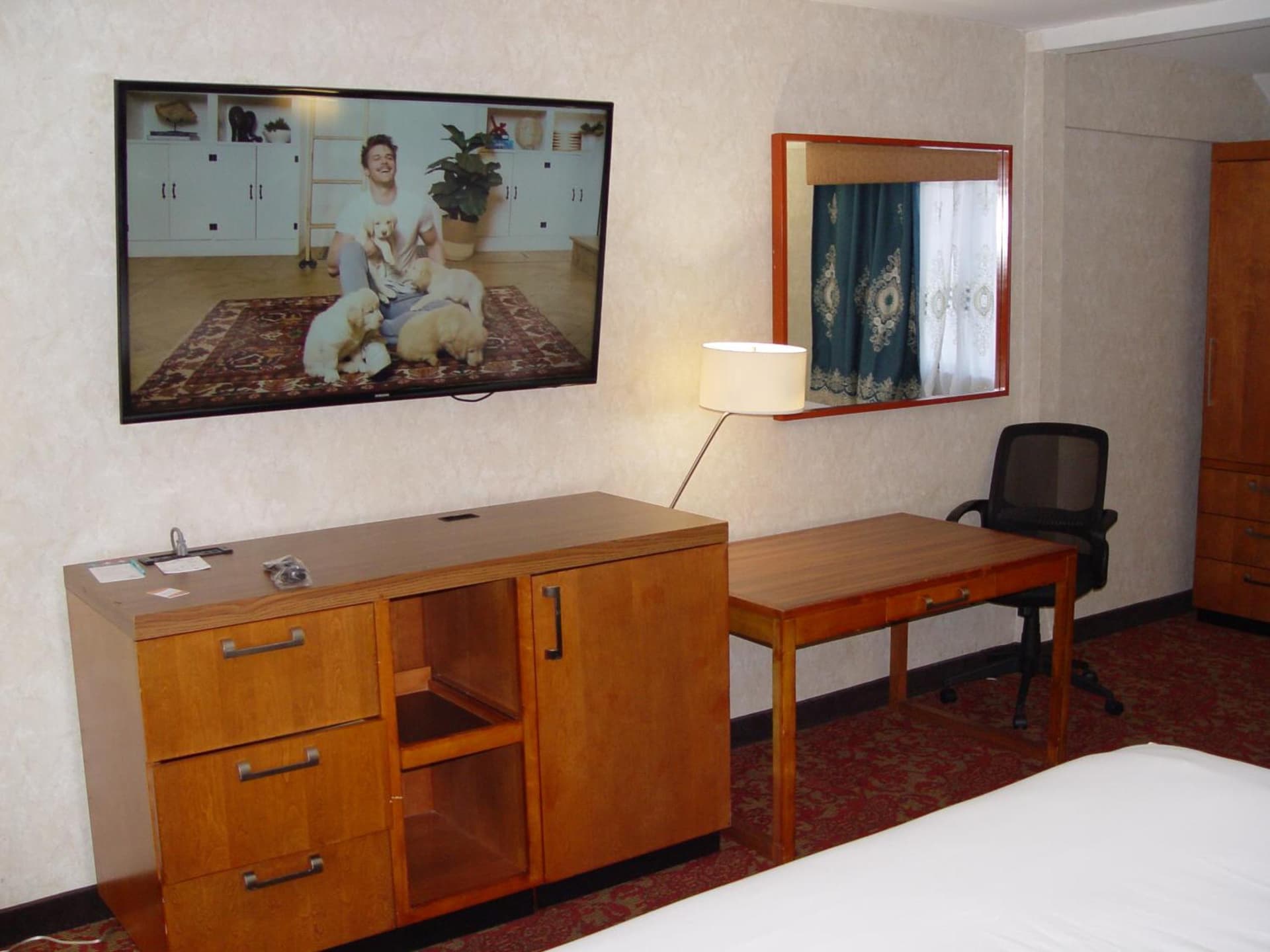 Clarion Hotel Bakersfield North gallery photo in Bakersfield, CA — image 64