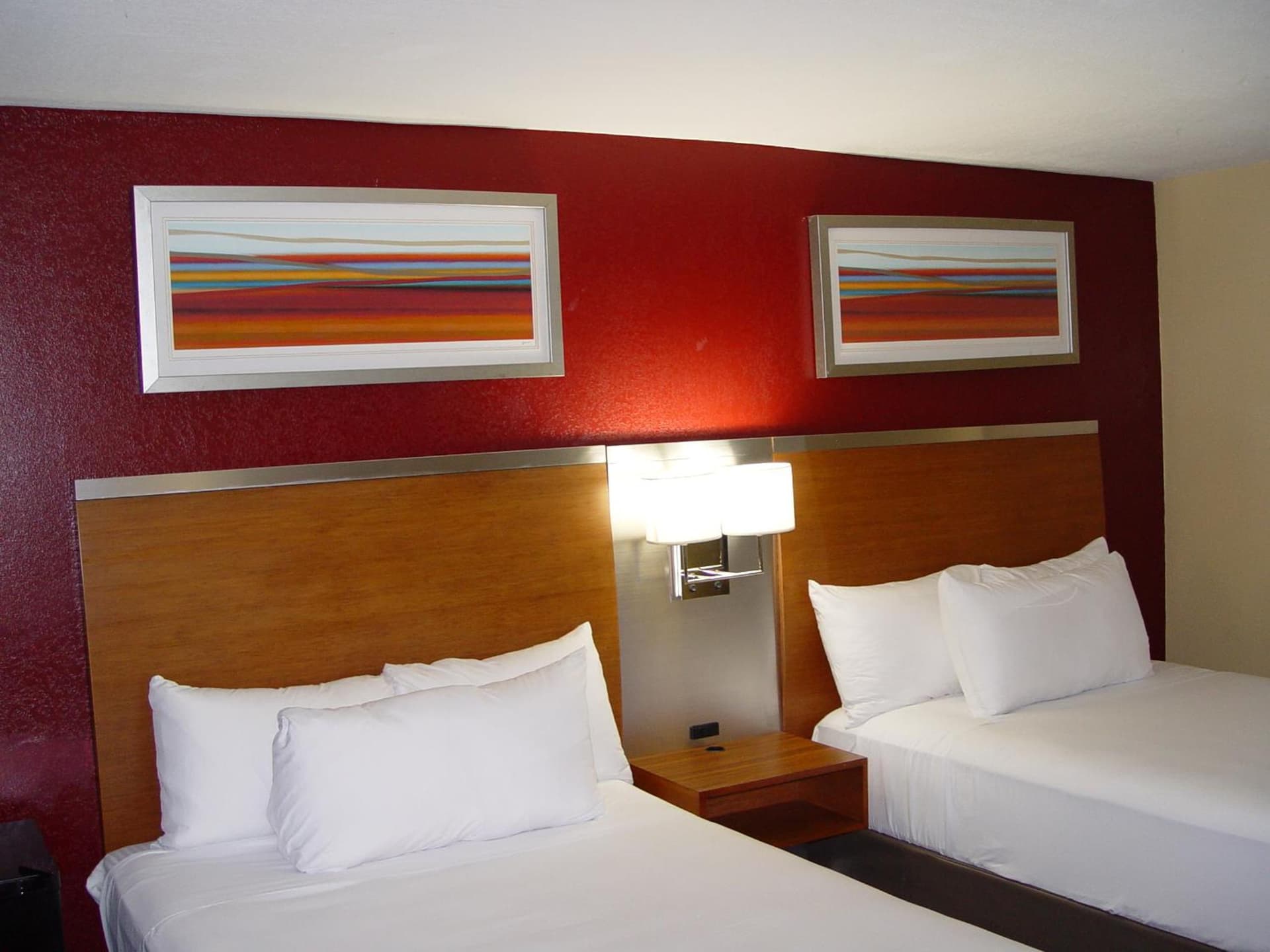 Clarion Hotel Bakersfield North gallery photo in Bakersfield, CA — image 103