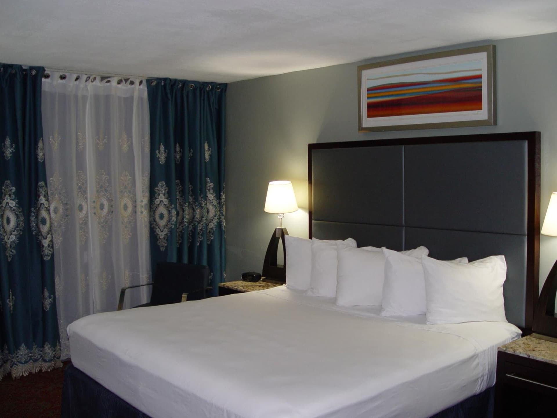 Clarion Hotel Bakersfield North gallery photo in Bakersfield, CA — image 26