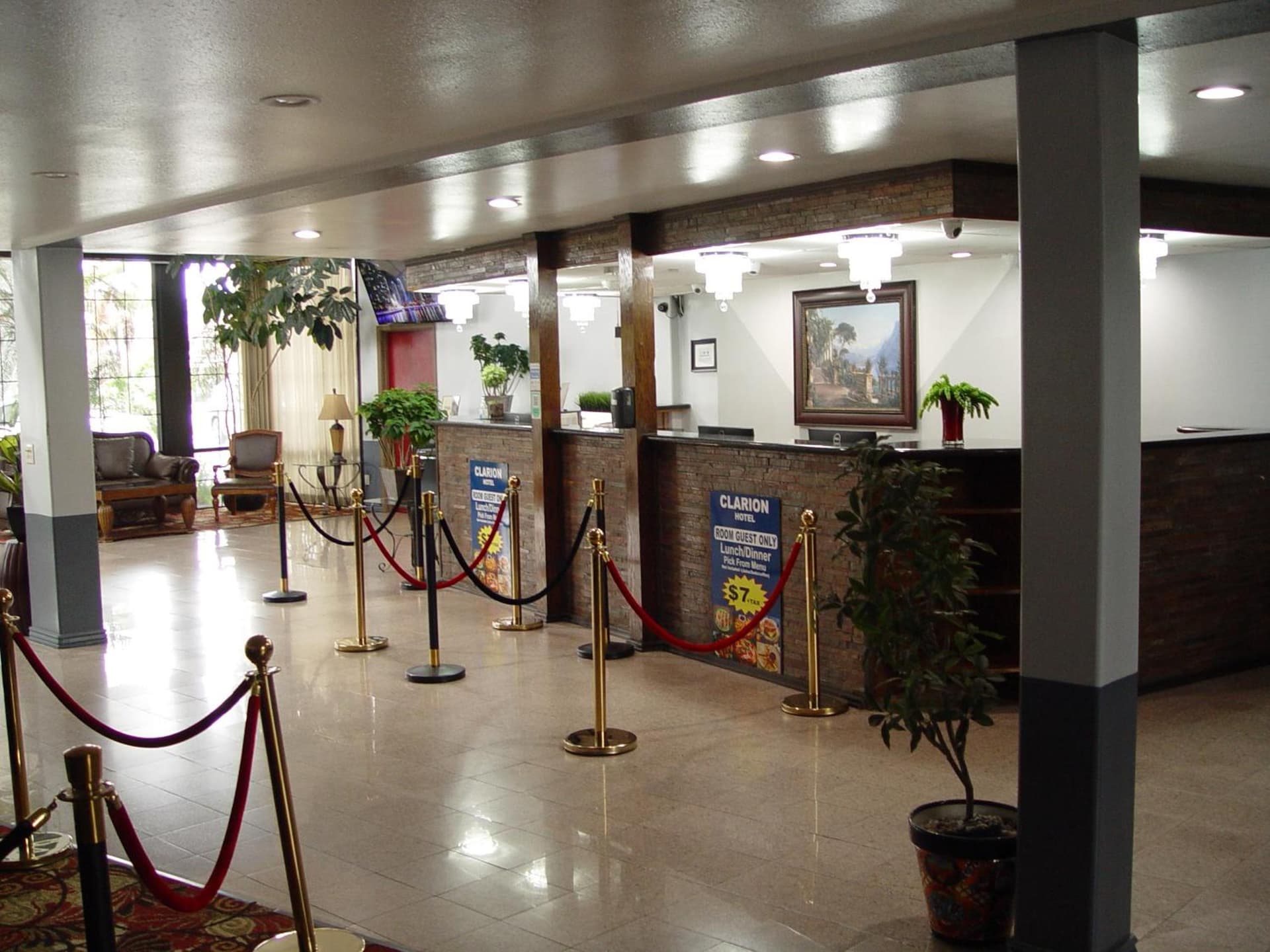 Clarion Hotel Bakersfield North gallery photo in Bakersfield, CA — image 8