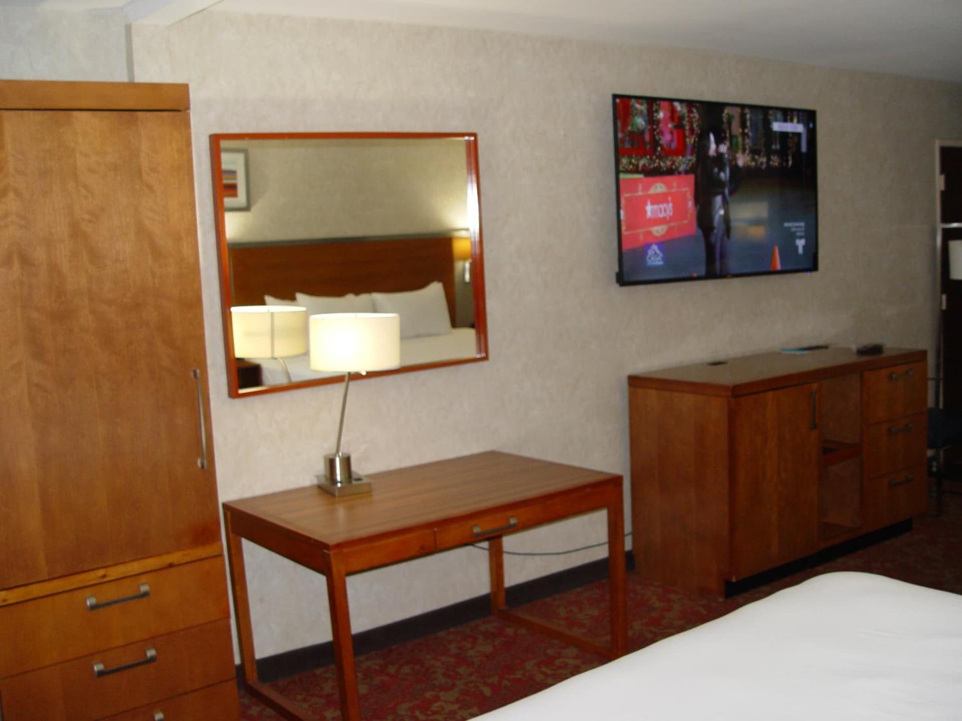 Clarion Hotel Bakersfield North gallery photo in Bakersfield, CA — image 48