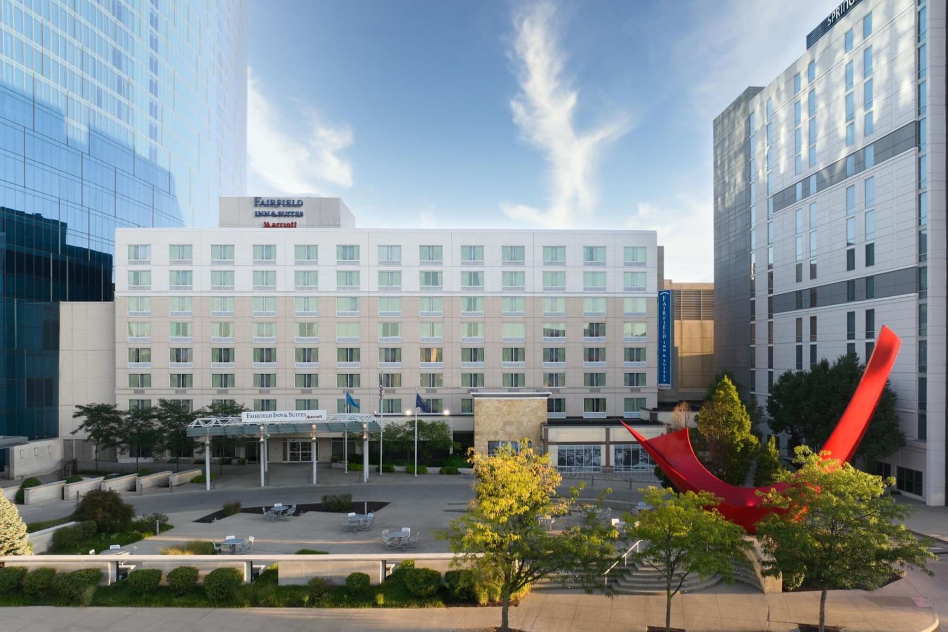 Fairfield Inn Suites Indianapolis Downtown interior in Indianapolis, IN — gallery photo 2