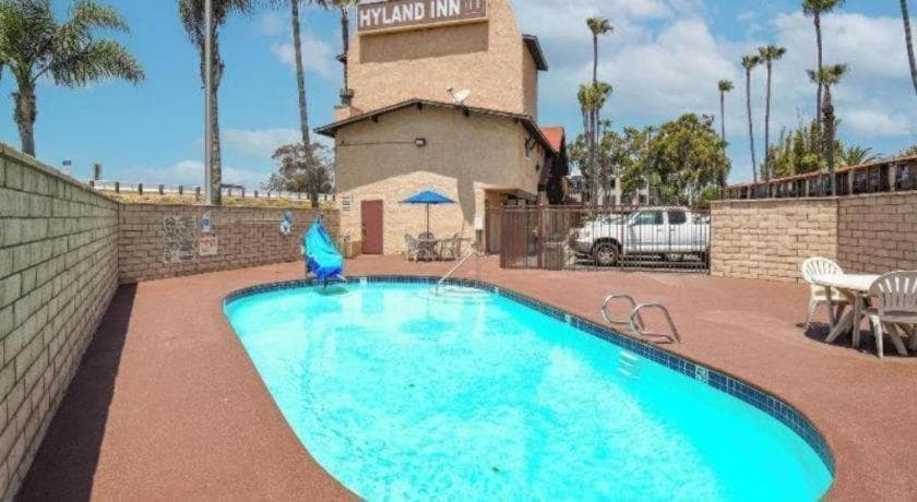 Rodeway Inn Carlsbad interior in Carlsbad, CA — gallery photo 2
