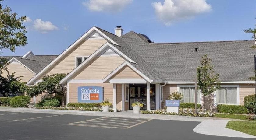 Sonesta ES Suites Ann Arbor featured exterior or lobby in Ann Arbor, MI — similar hotel