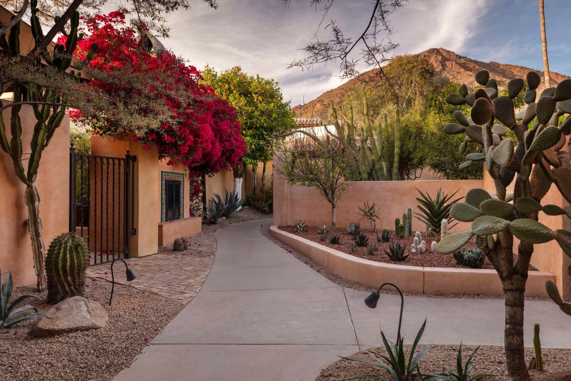 Royal Palms Resort and Spa, part of Hyatt gallery photo in Phoenix, AZ — image 54