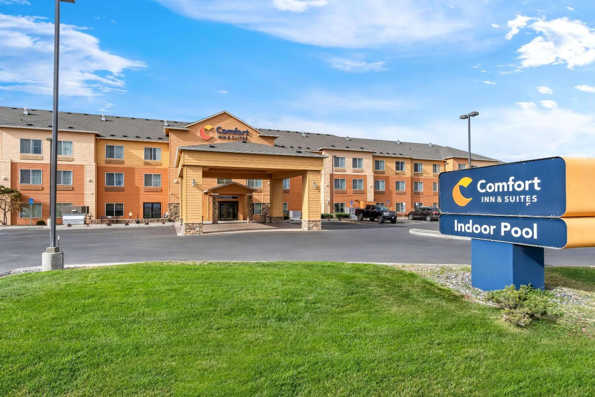 Comfort Inn & Suites Hermiston South property views in Hermiston, OR — gallery photo 3