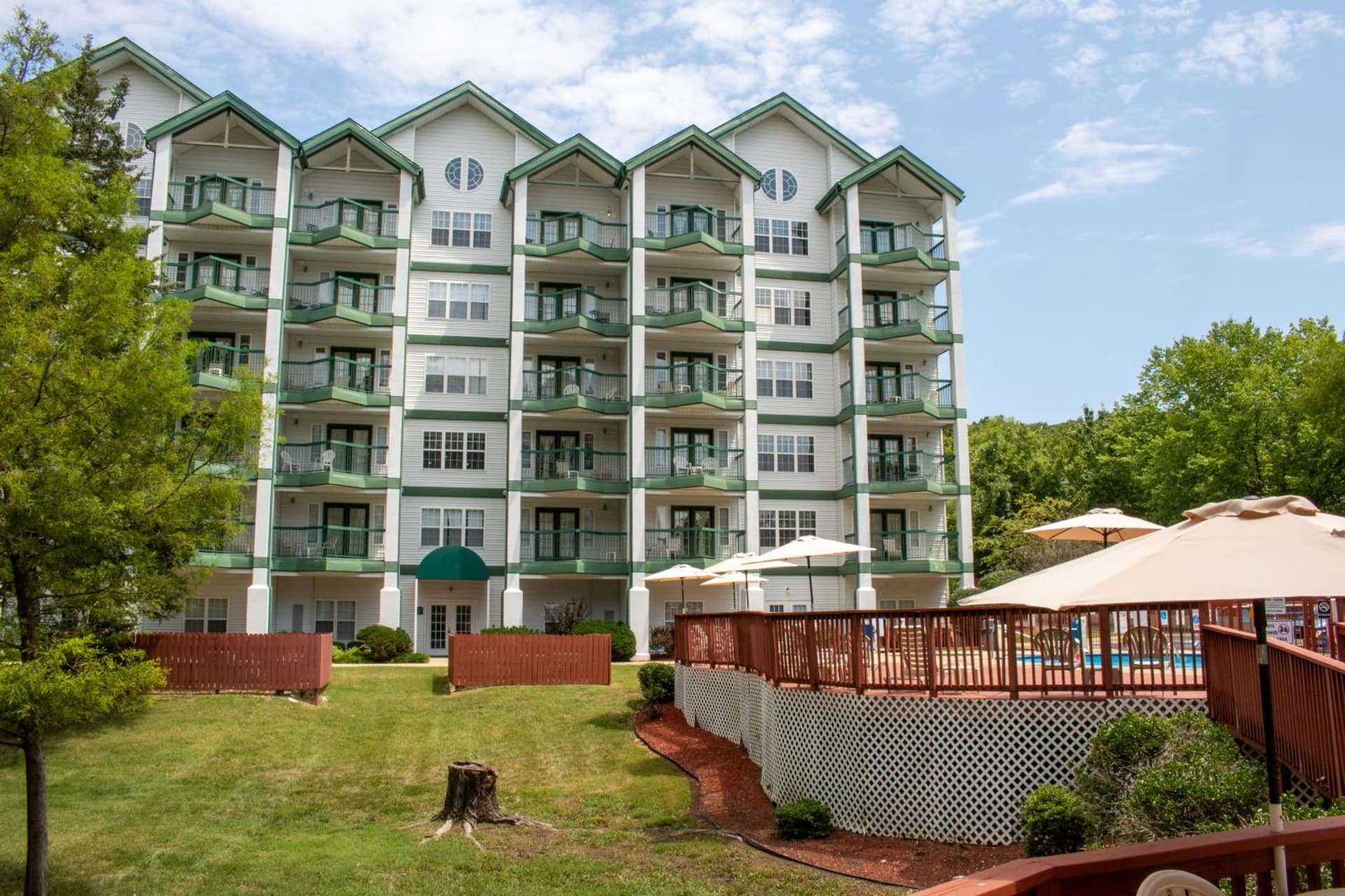 Carriage Place property views in Branson, MO — gallery photo 3