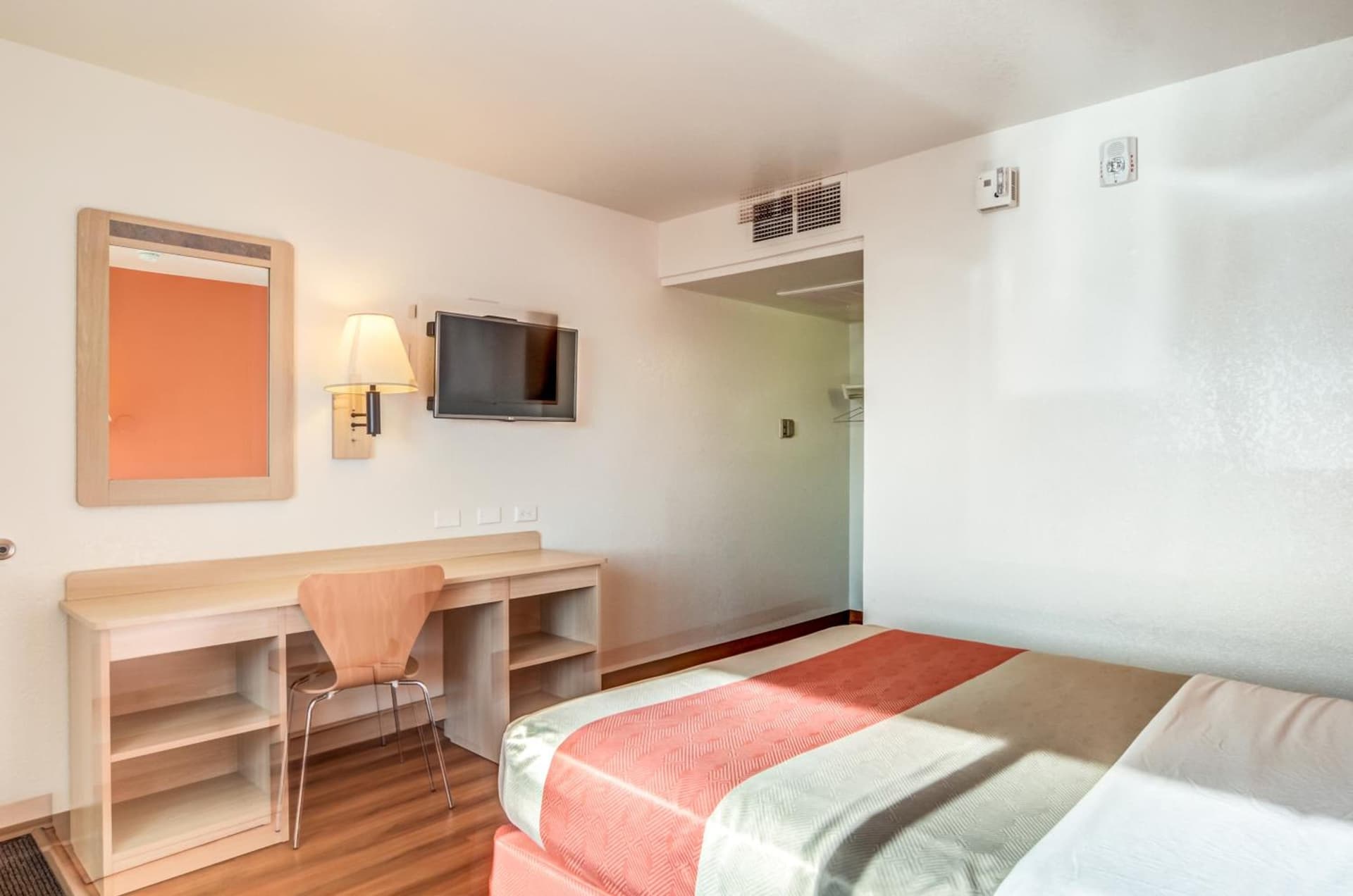 Motel 6 Fort Collins, CO gallery photo in Fort Collins, CO — image 16