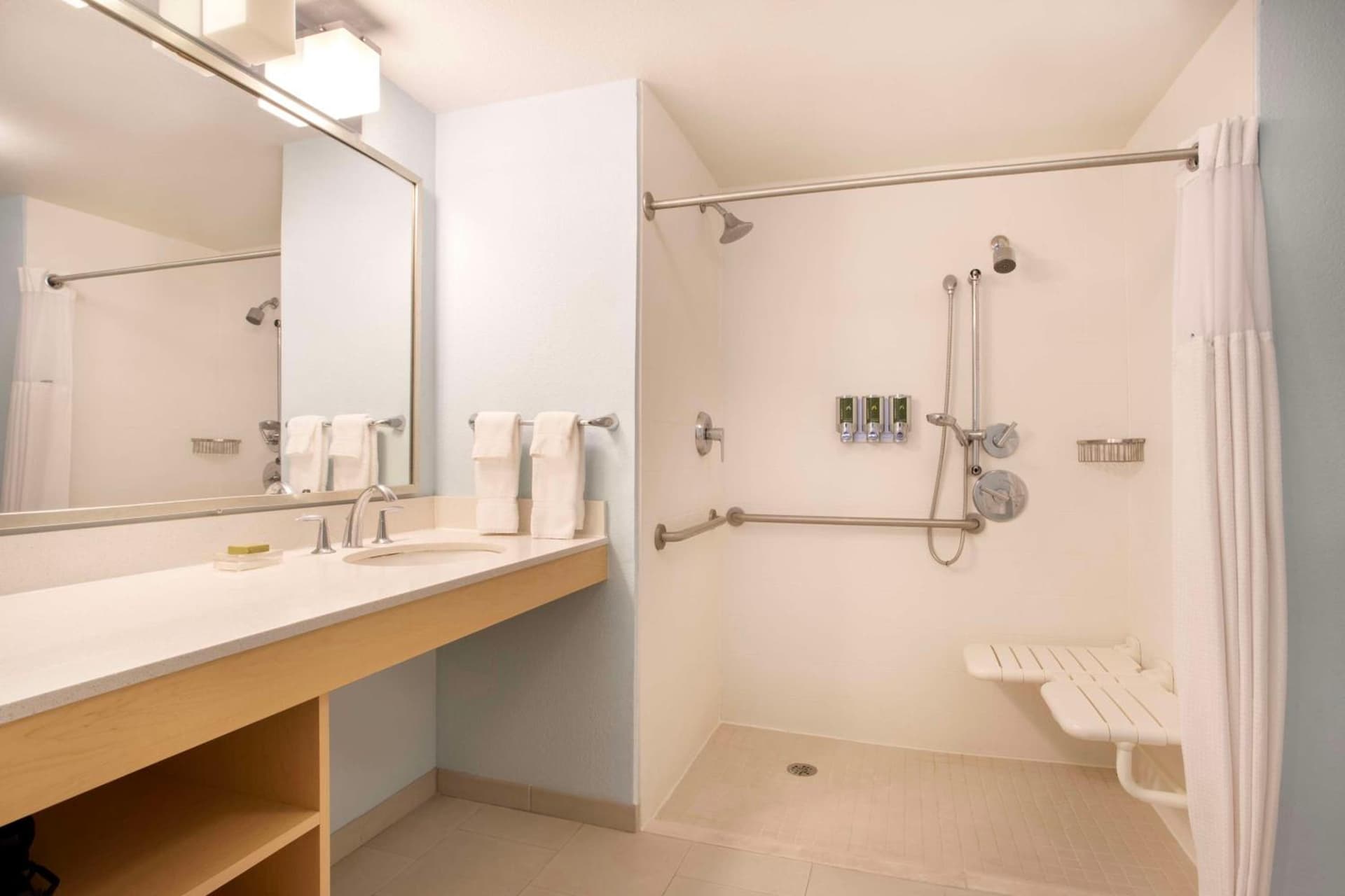 Homewood Suites by Hilton Parsippany-Troy Hills gallery photo in Parsippany, NJ — image 6
