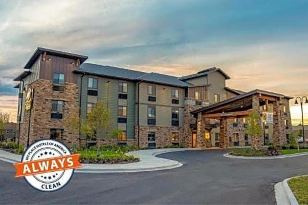 My Place Hotels Chicago West North Aurora interior in North Aurora, IL — gallery photo 2