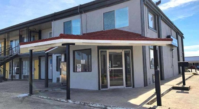Best Value Inn Garland gallery photo in Garland, TX — image 5