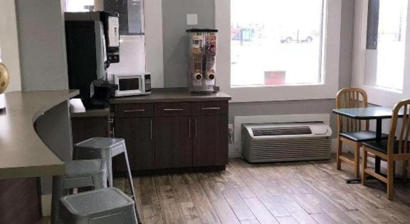 Best Value Inn Garland gallery photo in Garland, TX — image 6