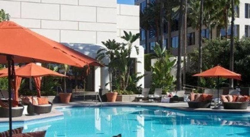Fashion Island Hotel property views in Newport Beach, CA — gallery photo 3