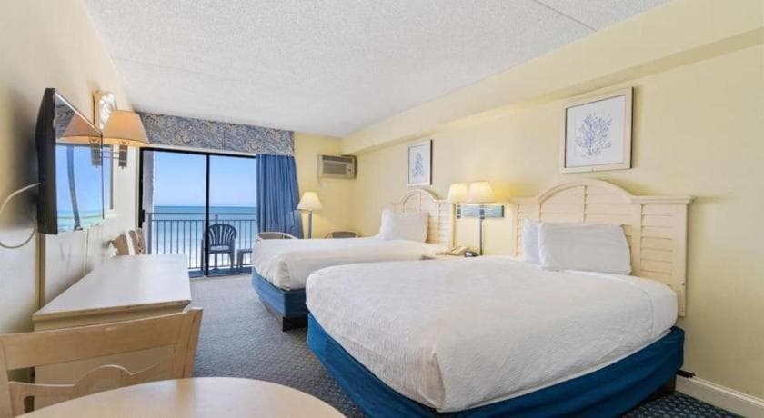 Sea Mist interior in Myrtle Beach, SC — gallery photo 2