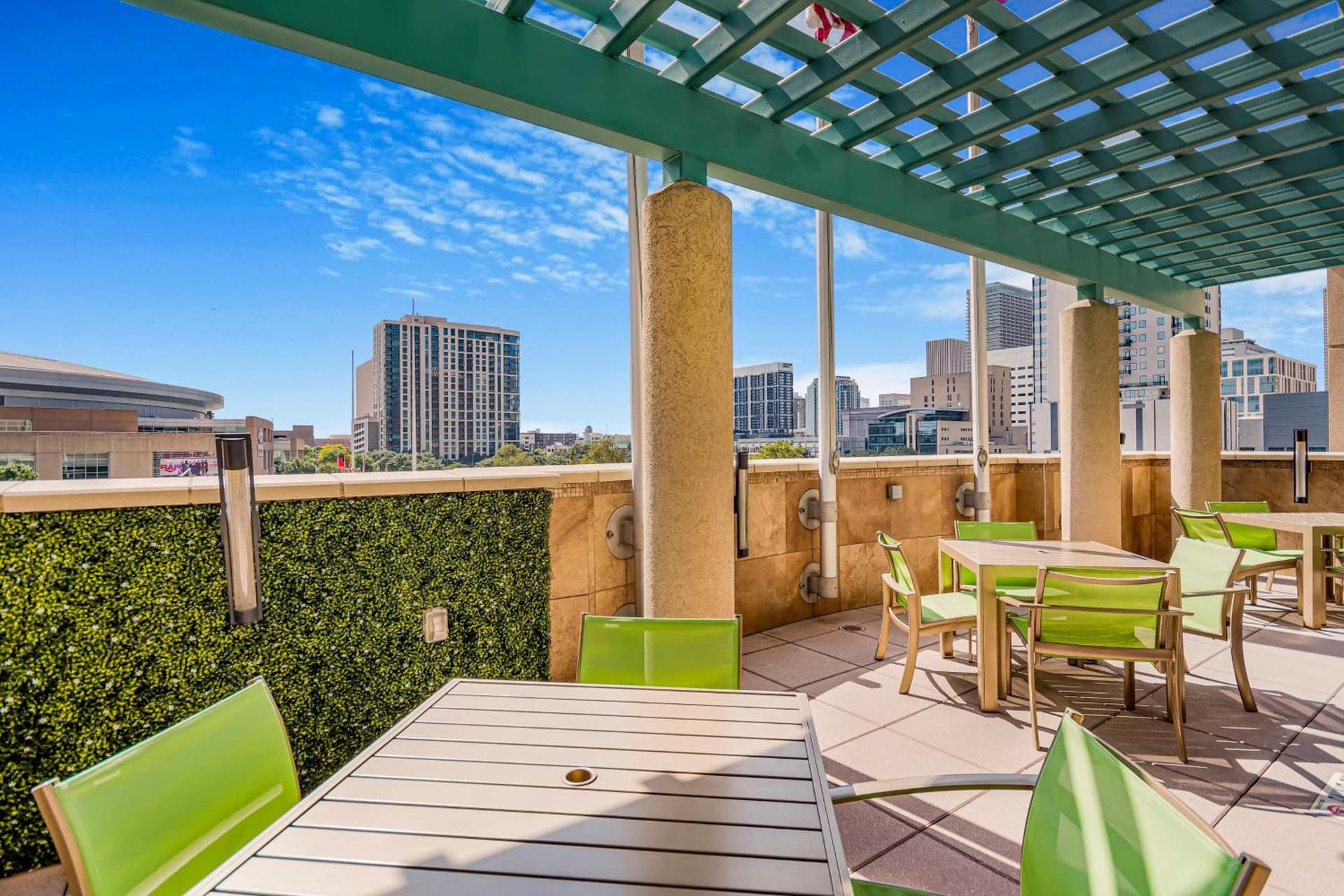 Embassy Suites Houston - Downtown interior in Houston, TX — gallery photo 2