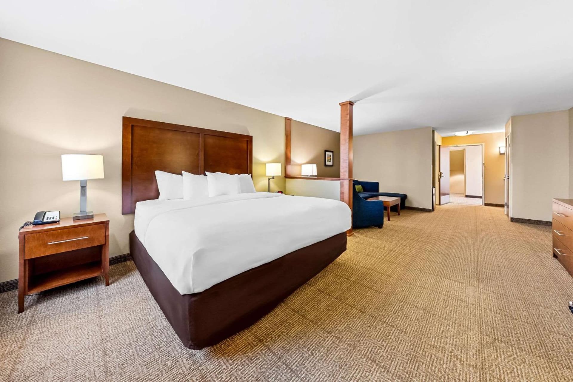 Comfort Inn & Suites West - Medical Center gallery photo in Rochester, MN — image 19