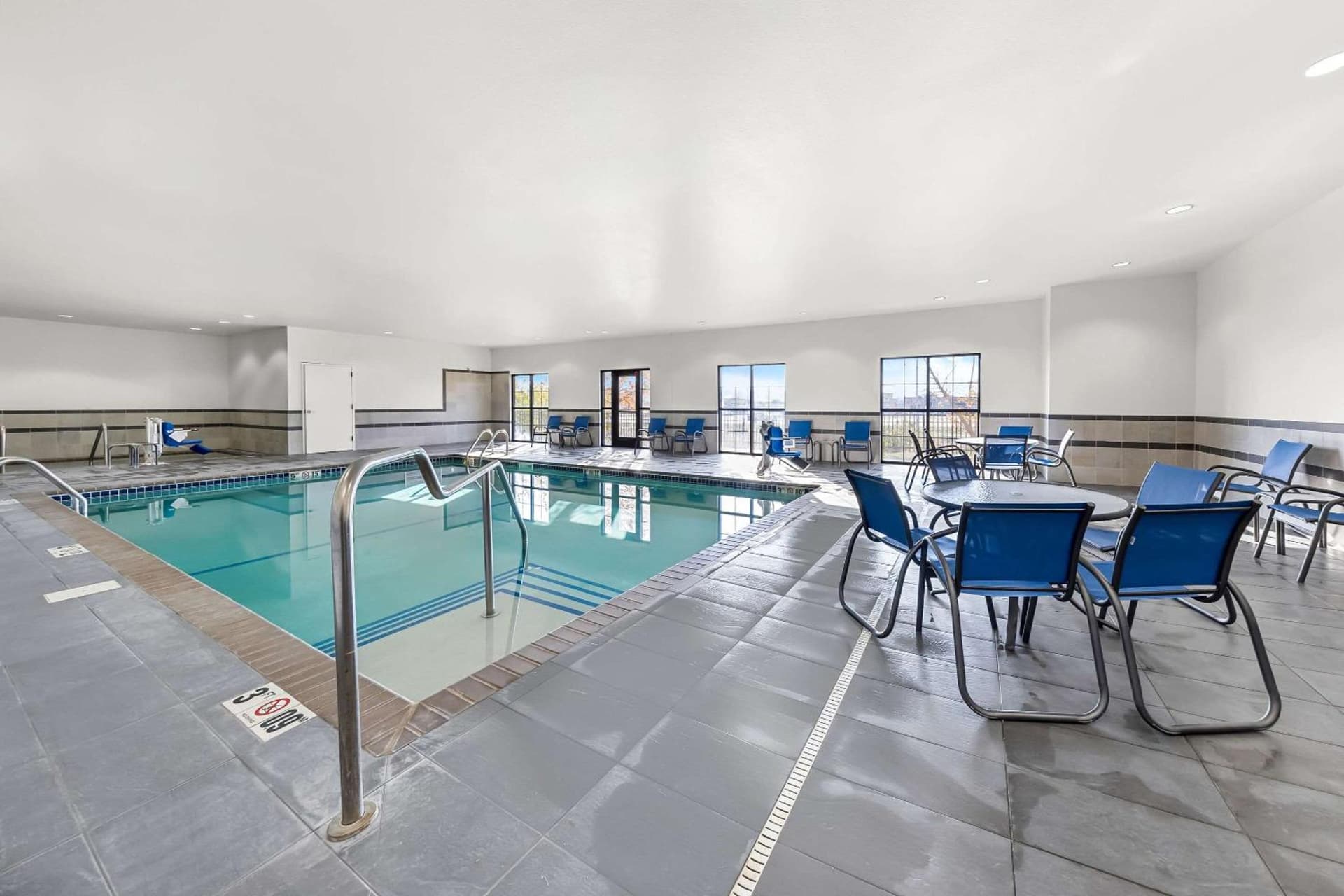 Comfort Inn & Suites West - Medical Center gallery photo in Rochester, MN — image 56