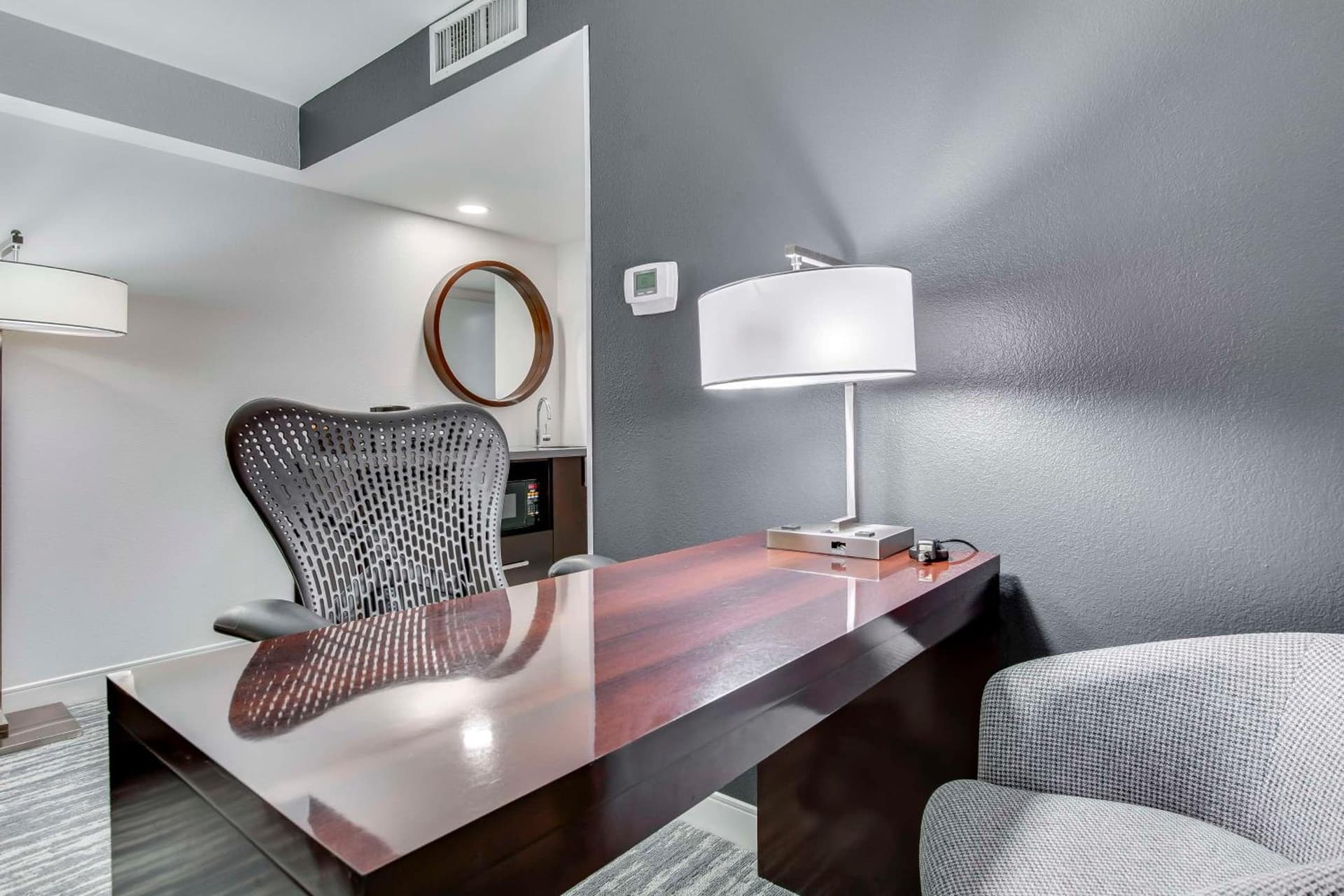 Embassy Suites by Hilton Louisville East gallery photo in Louisville, KY — image 79