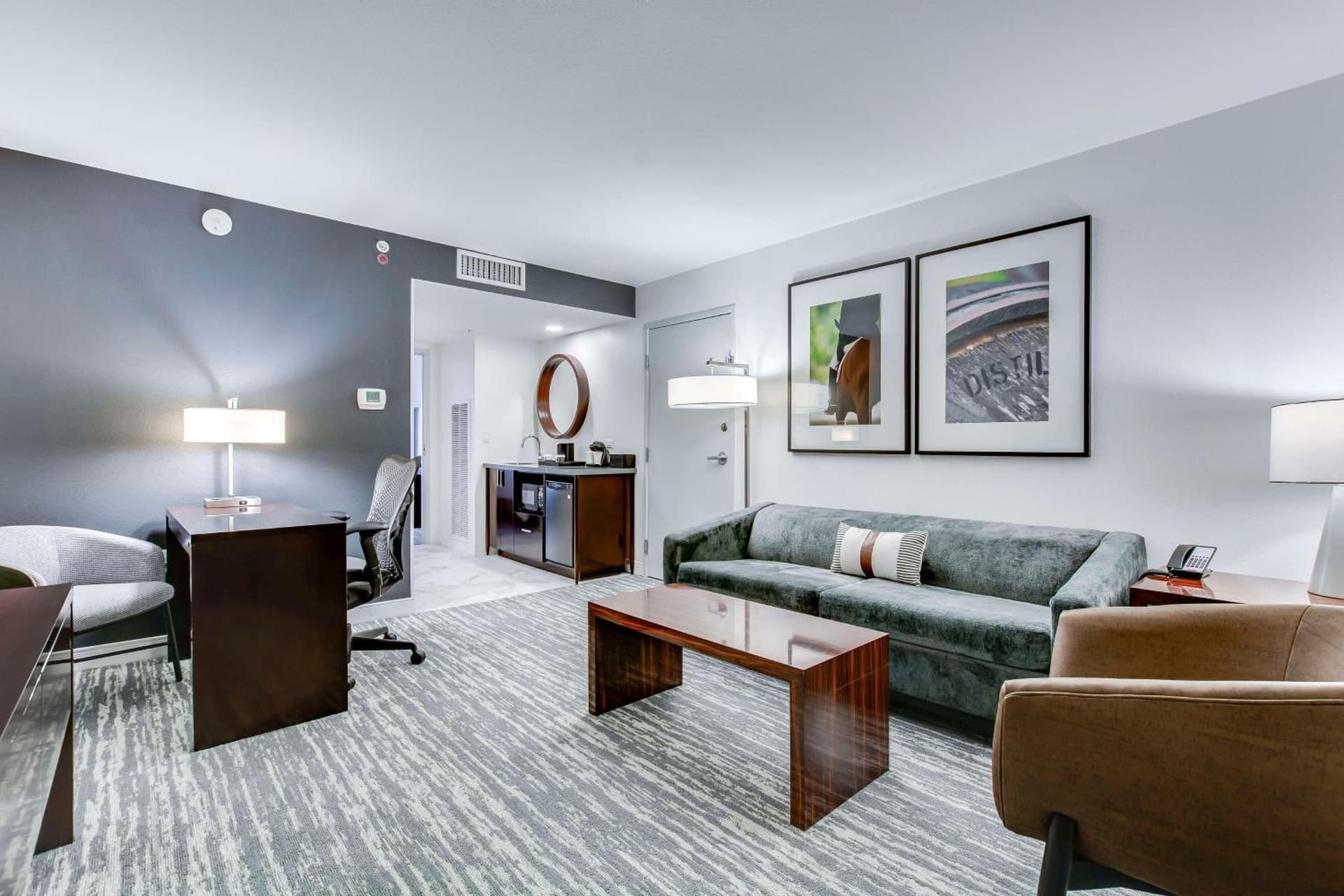 Embassy Suites by Hilton Louisville East gallery photo in Louisville, KY — image 88