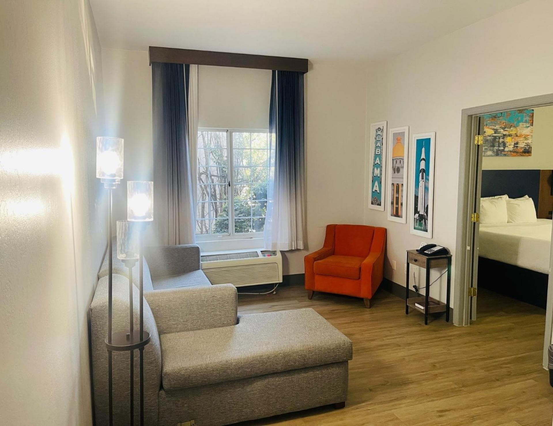 La Quinta by Wyndham Birmingham Homewood gallery photo in Birmingham, AL — image 48