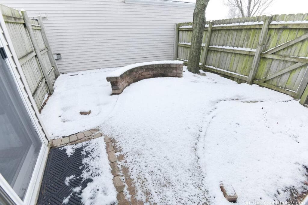 Cozy Quarters 3 gallery photo in Aurora, IL — image 14