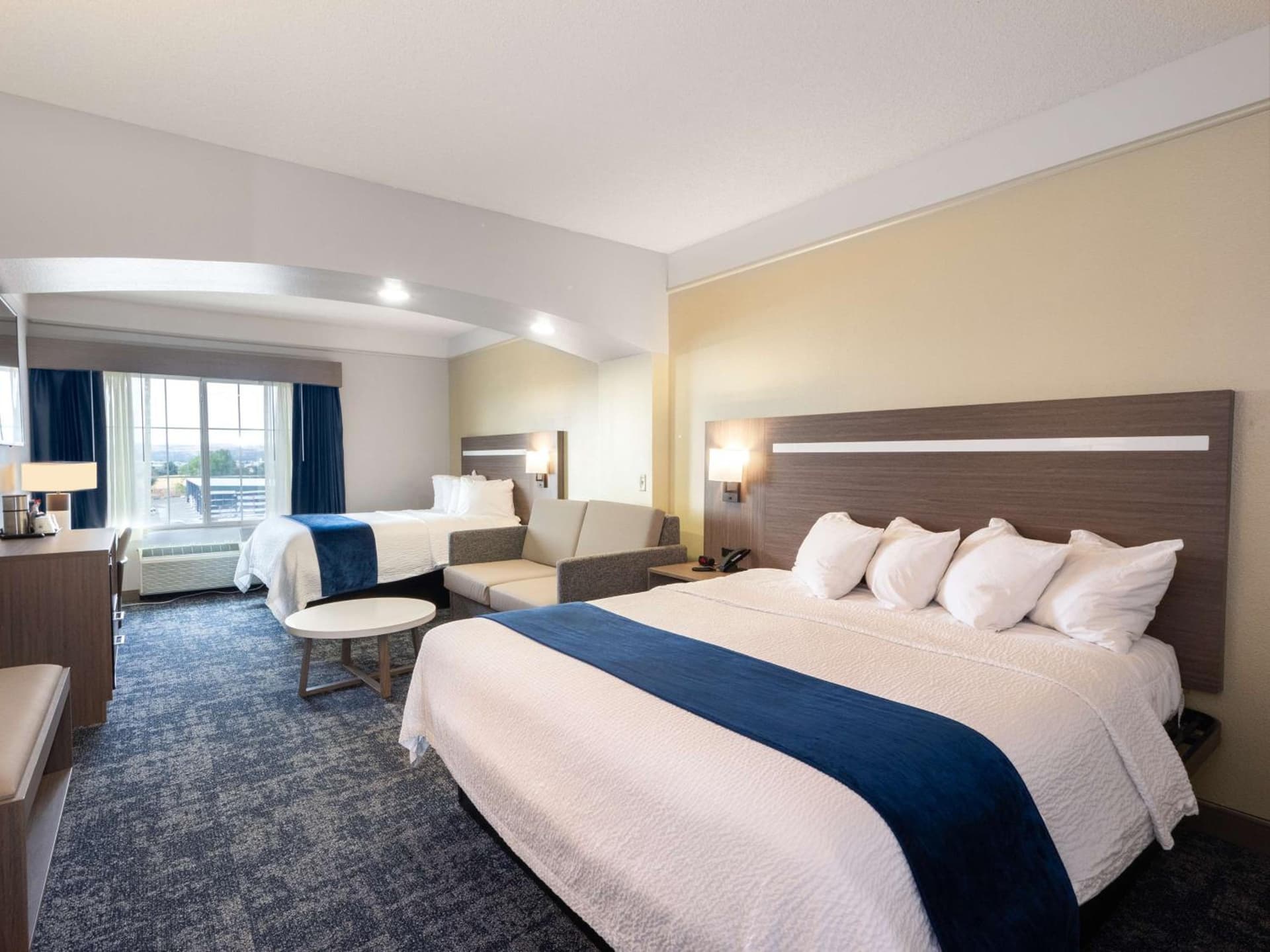 SureStay Plus Hotel by Best Western Billings property views in Billings, MT — gallery photo 3