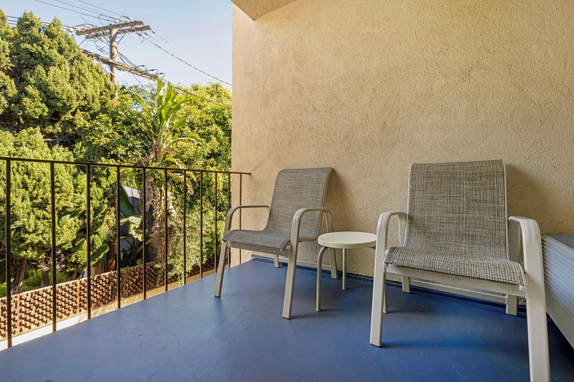 Best Western Royal Palace Inn & Suites — hotel in Los Angeles, California