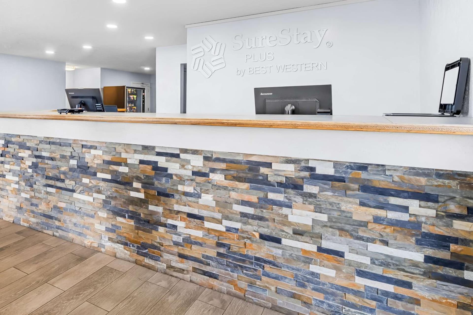 SureStay Plus by Best Western Beaumont gallery photo in Beaumont, TX — image 32