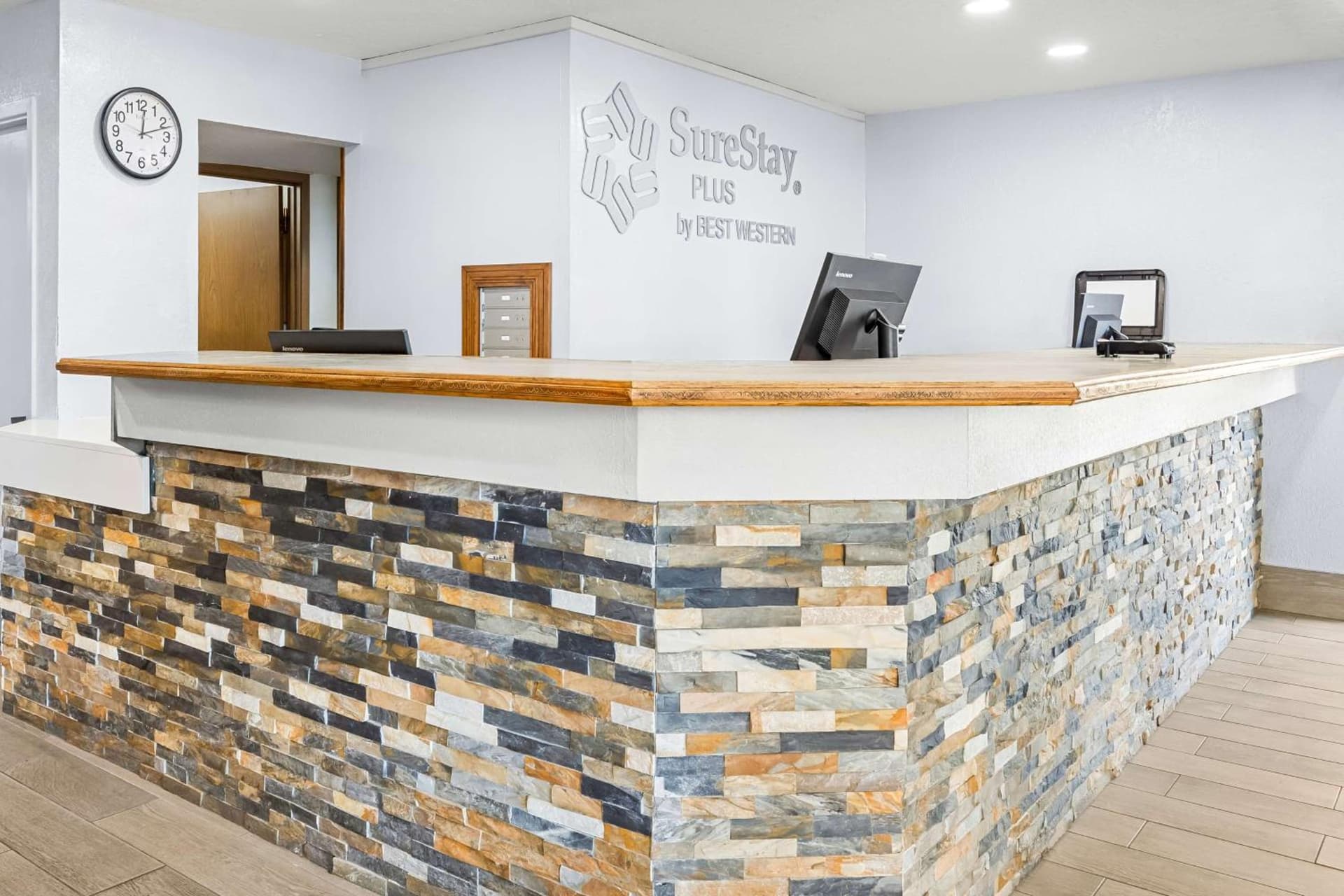 SureStay Plus by Best Western Beaumont gallery photo in Beaumont, TX — image 14