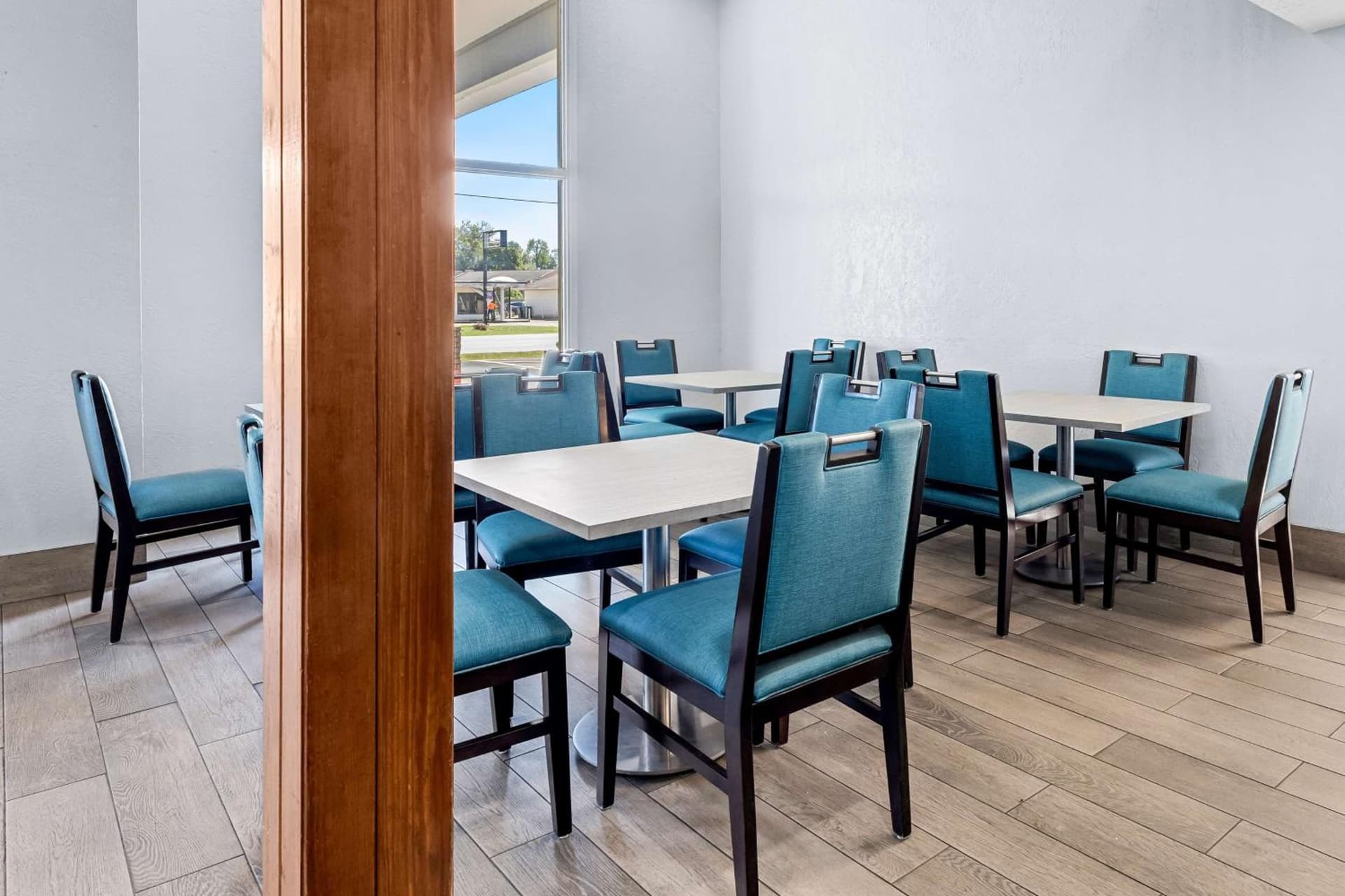 SureStay Plus by Best Western Beaumont gallery photo in Beaumont, TX — image 29