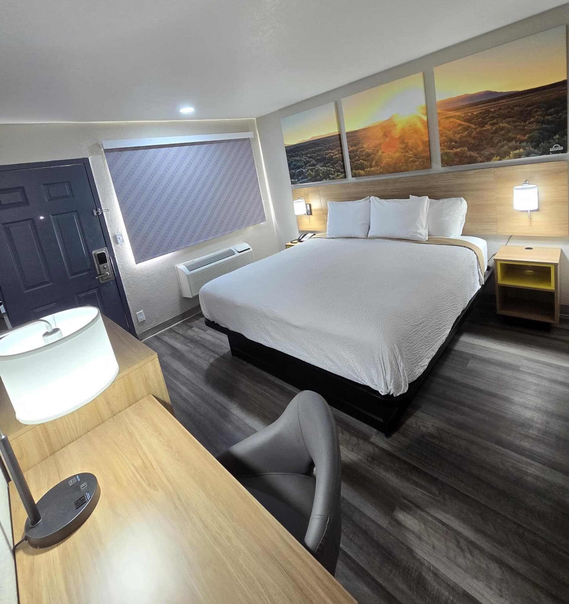 Days Inn by Wyndham Wichita Falls property views in Wichita Falls, TX — gallery photo 3