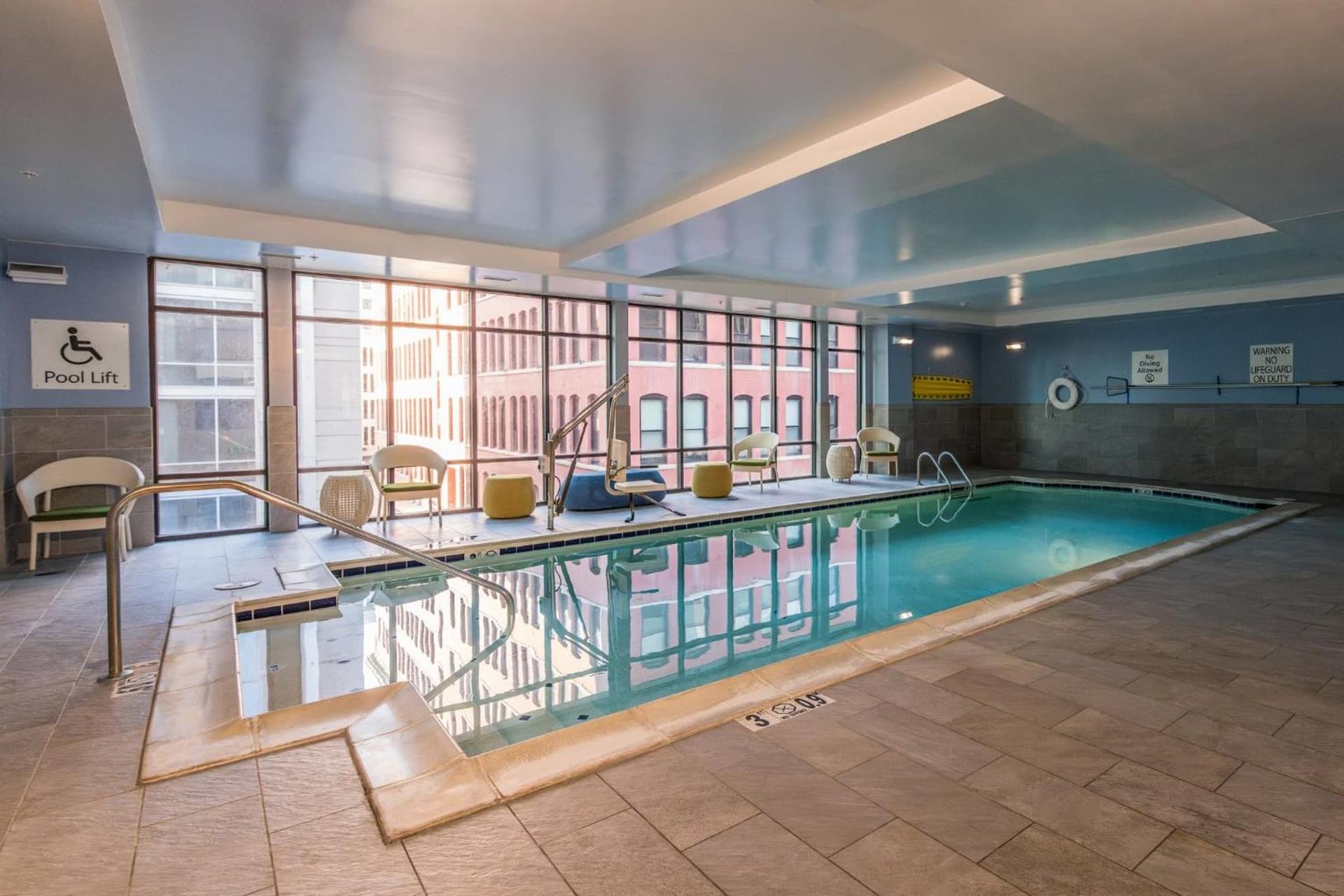 Voco The Clair Cincinnati Downtown by IHG interior in Cincinnati, OH — gallery photo 2