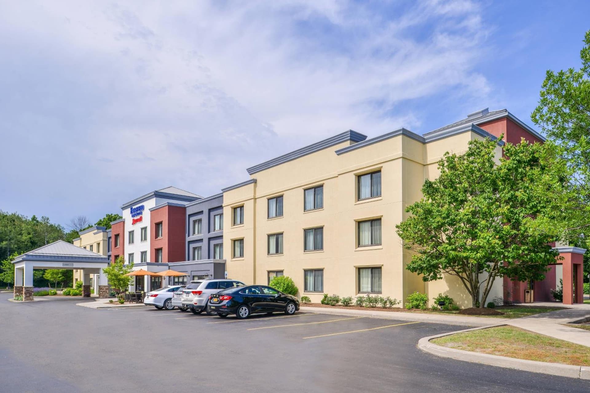 Fairfield Inn and Suites by Marriott Rochester West/Greece gallery photo in Rochester, NY — image 5