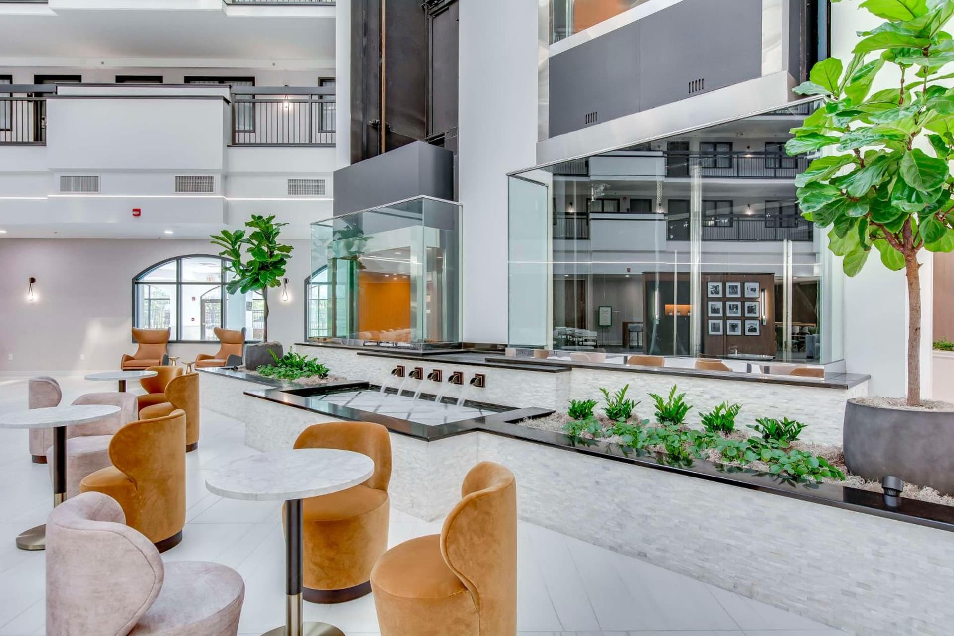 Embassy Suites by Hilton Louisville East gallery photo in Louisville, KY — image 12