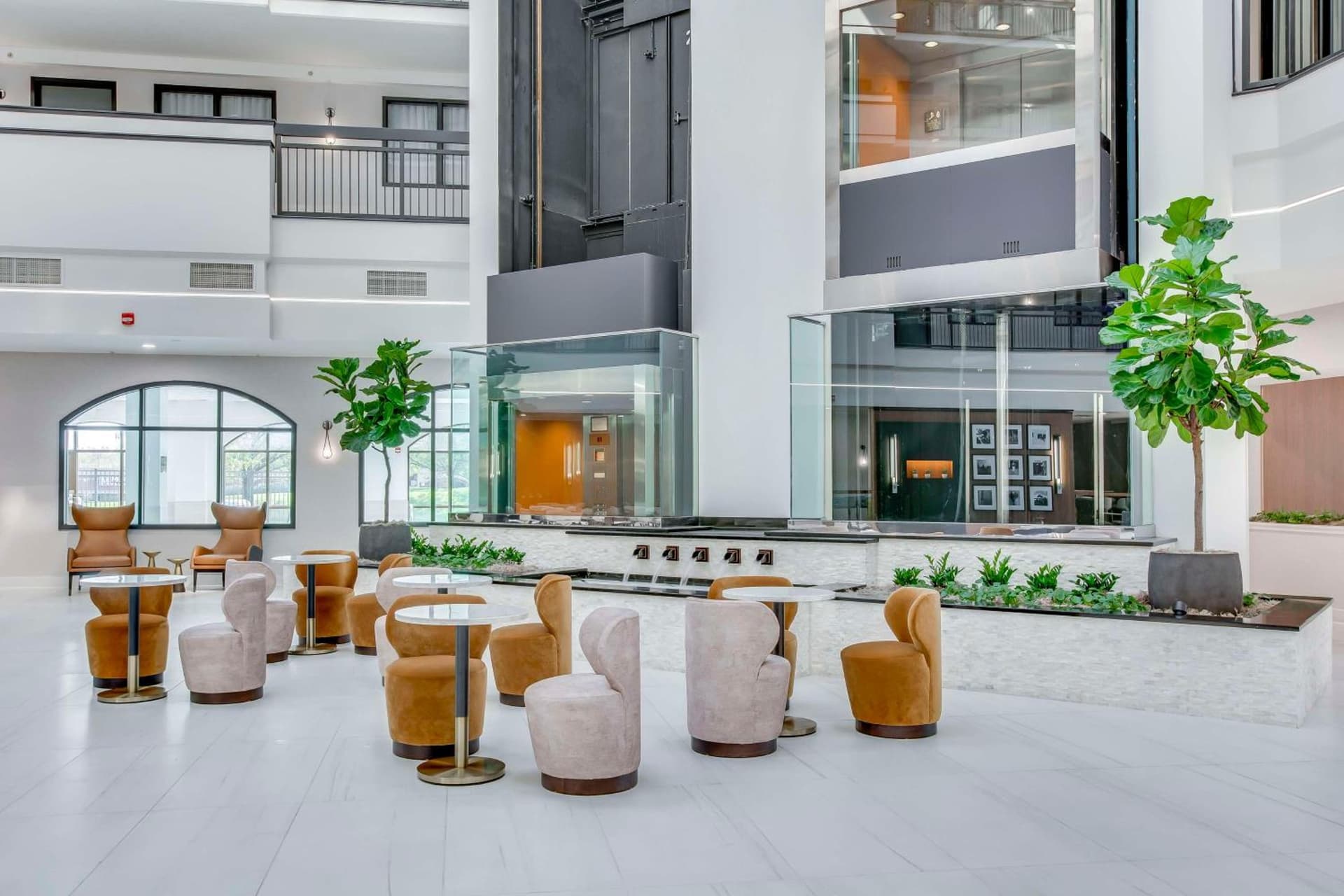 Embassy Suites by Hilton Louisville East property views in Louisville, KY — gallery photo 3