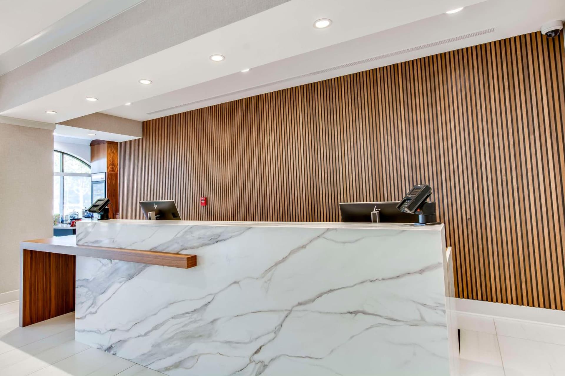 Embassy Suites by Hilton Louisville East gallery photo in Louisville, KY — image 101