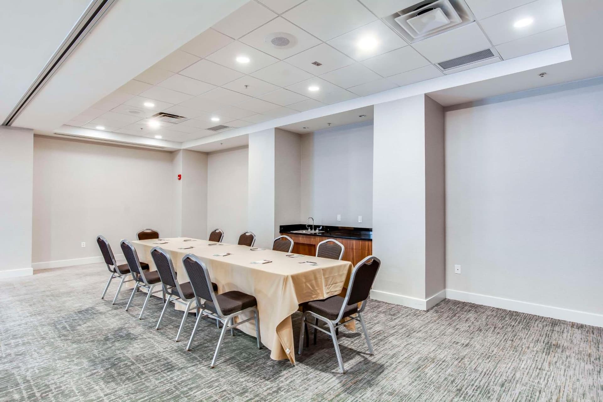 Embassy Suites by Hilton Louisville East gallery photo in Louisville, KY — image 28