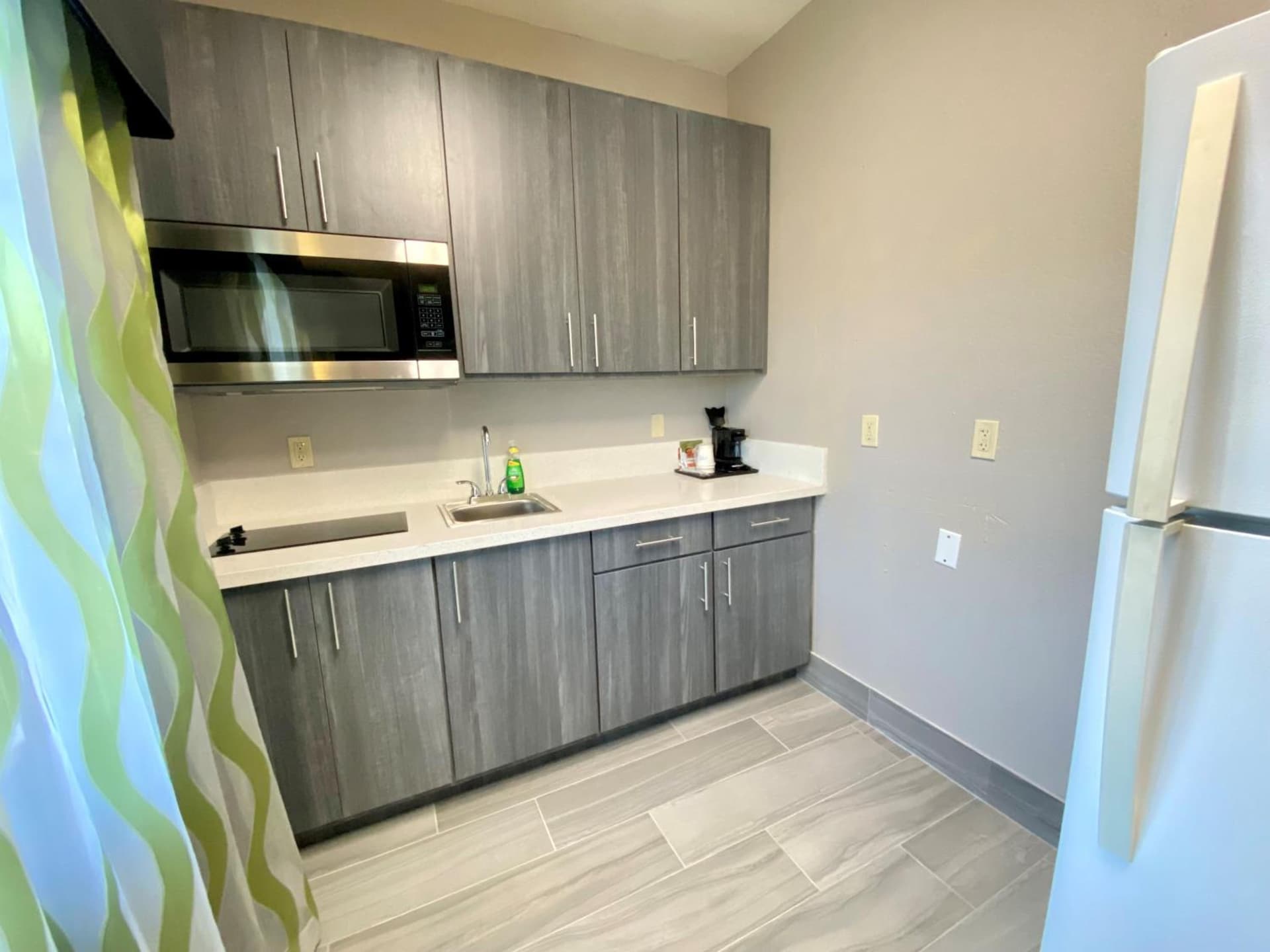 La Quinta by Wyndham Ada interior in Ada, OK — gallery photo 2
