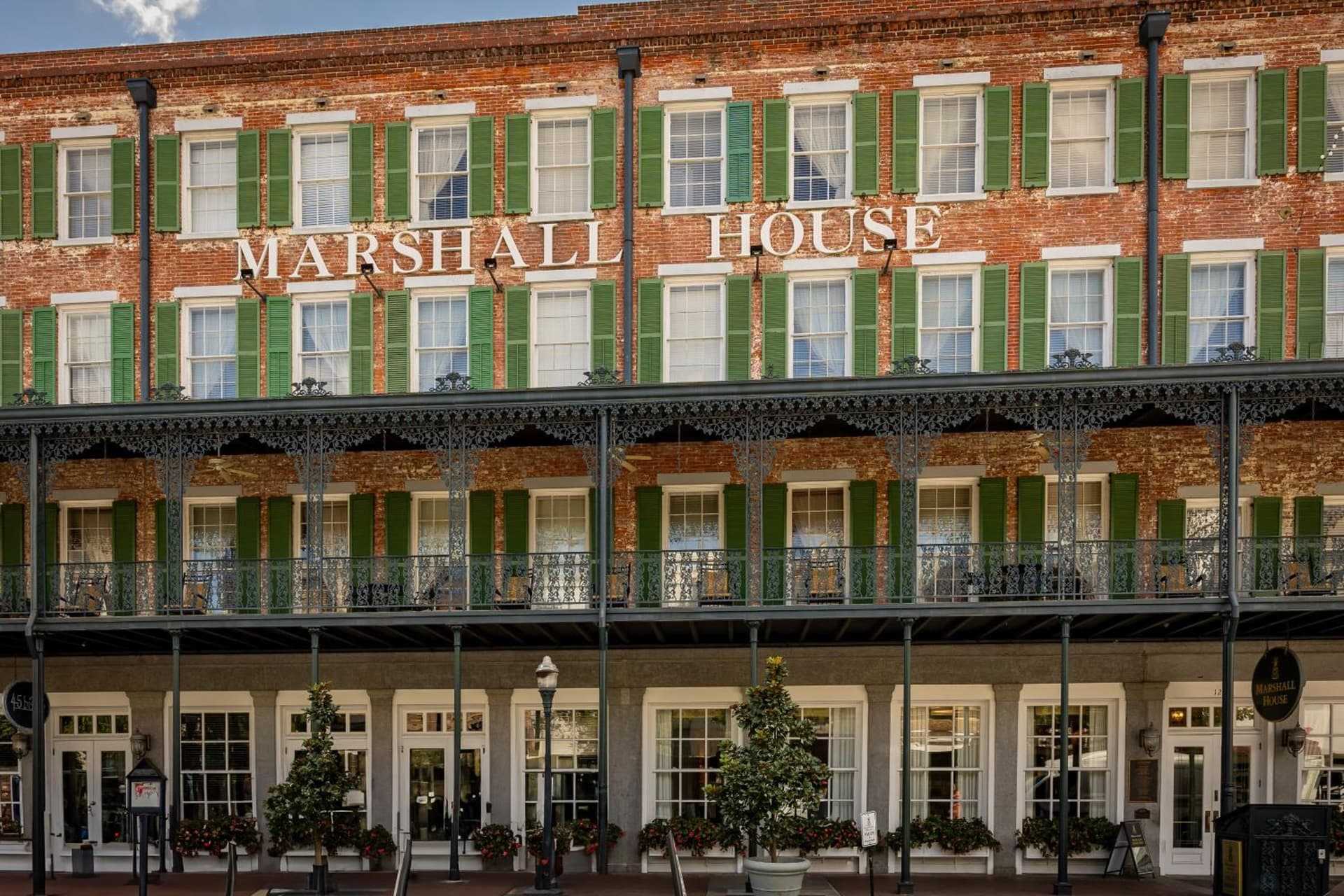 The Marshall House property views in Savannah, GA — gallery photo 3