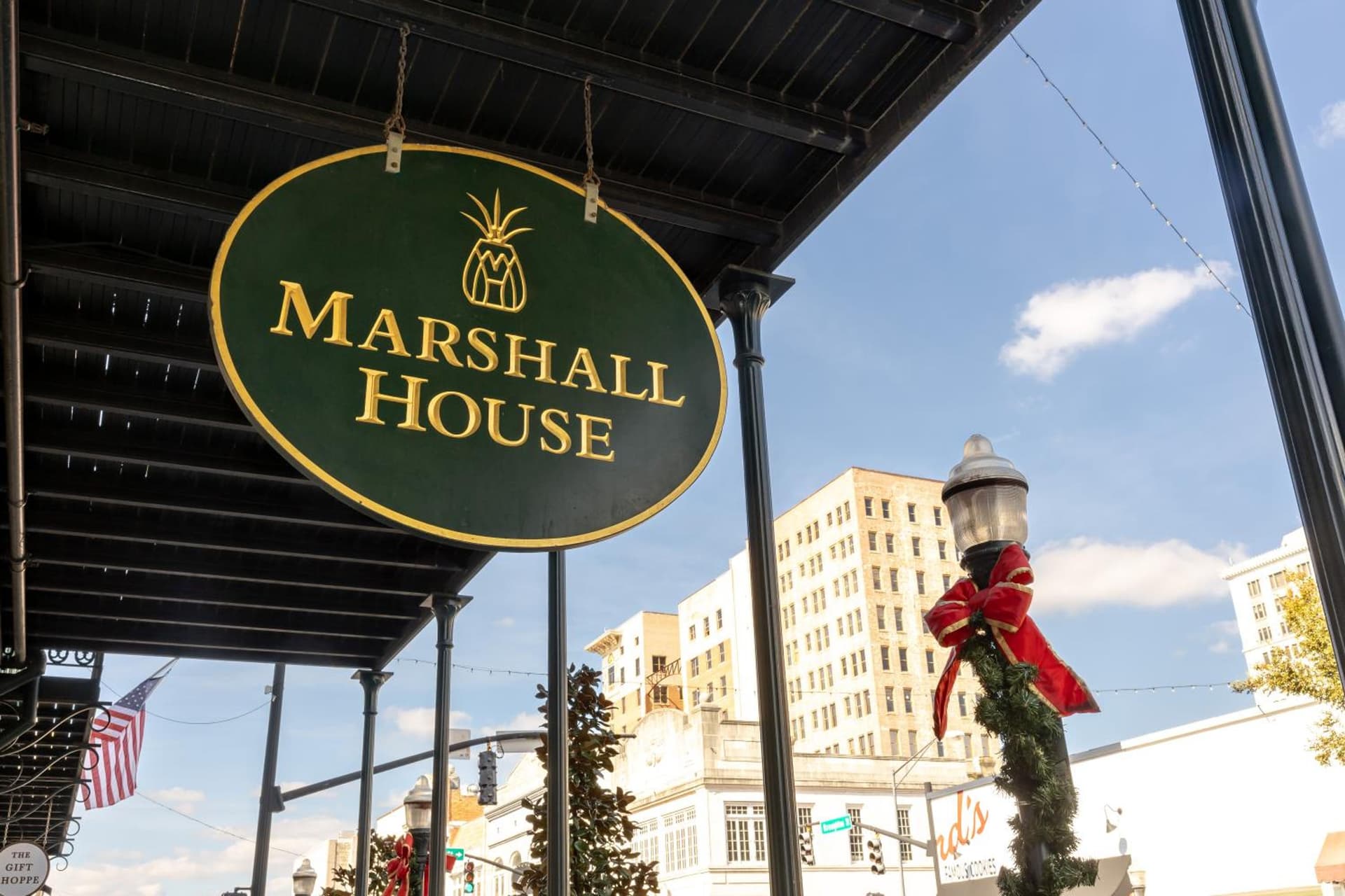The Marshall House interior in Savannah, GA — gallery photo 2