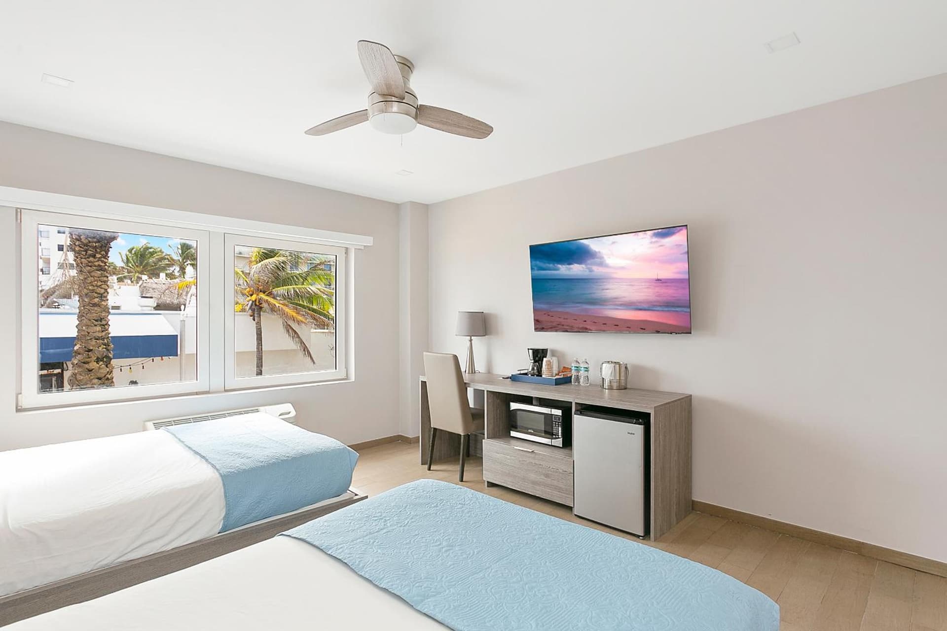 Hotel Sheldon gallery photo in Hollywood, FL — image 29