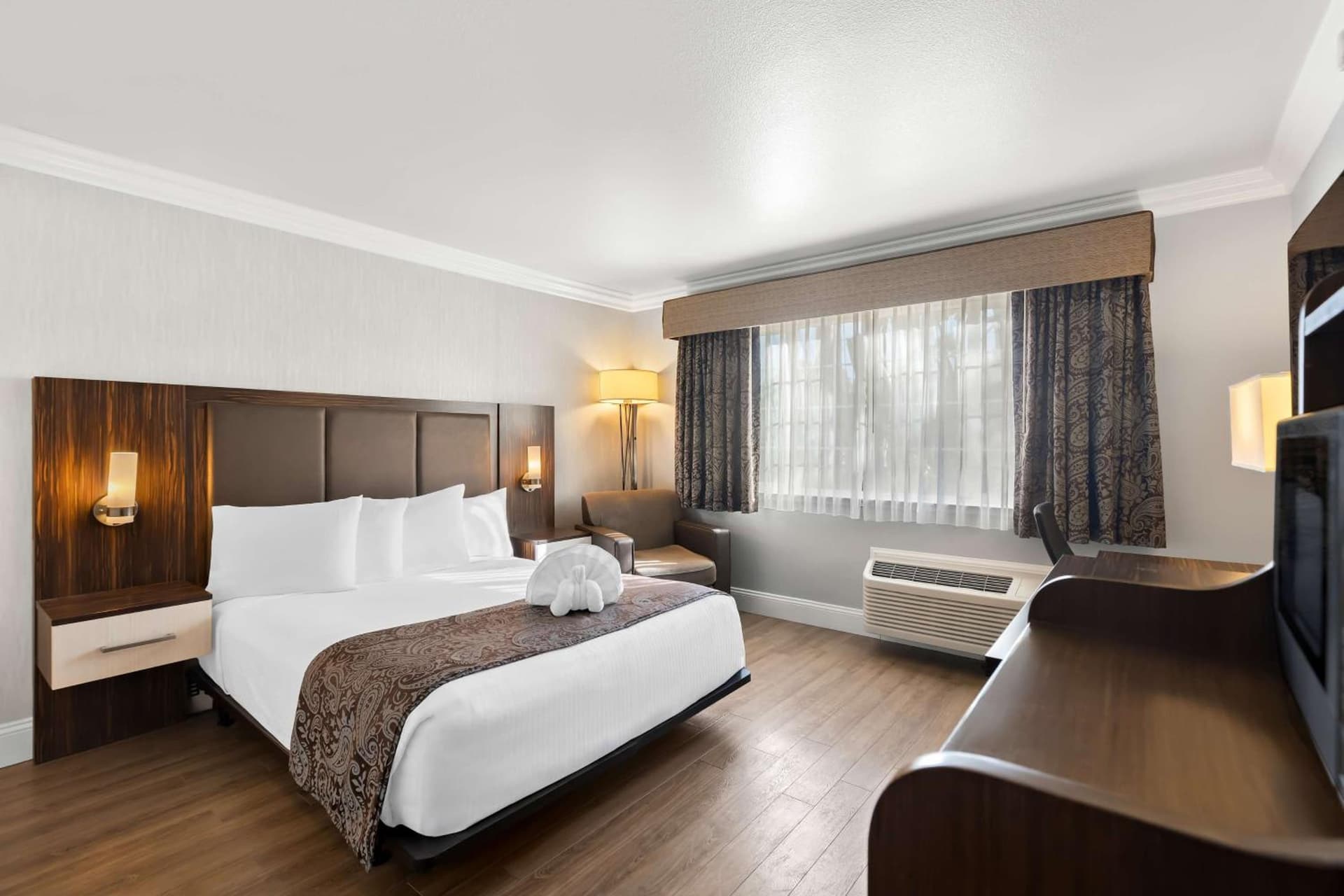 Best Western University Inn Santa Clara gallery photo in Santa Clara, CA — image 37