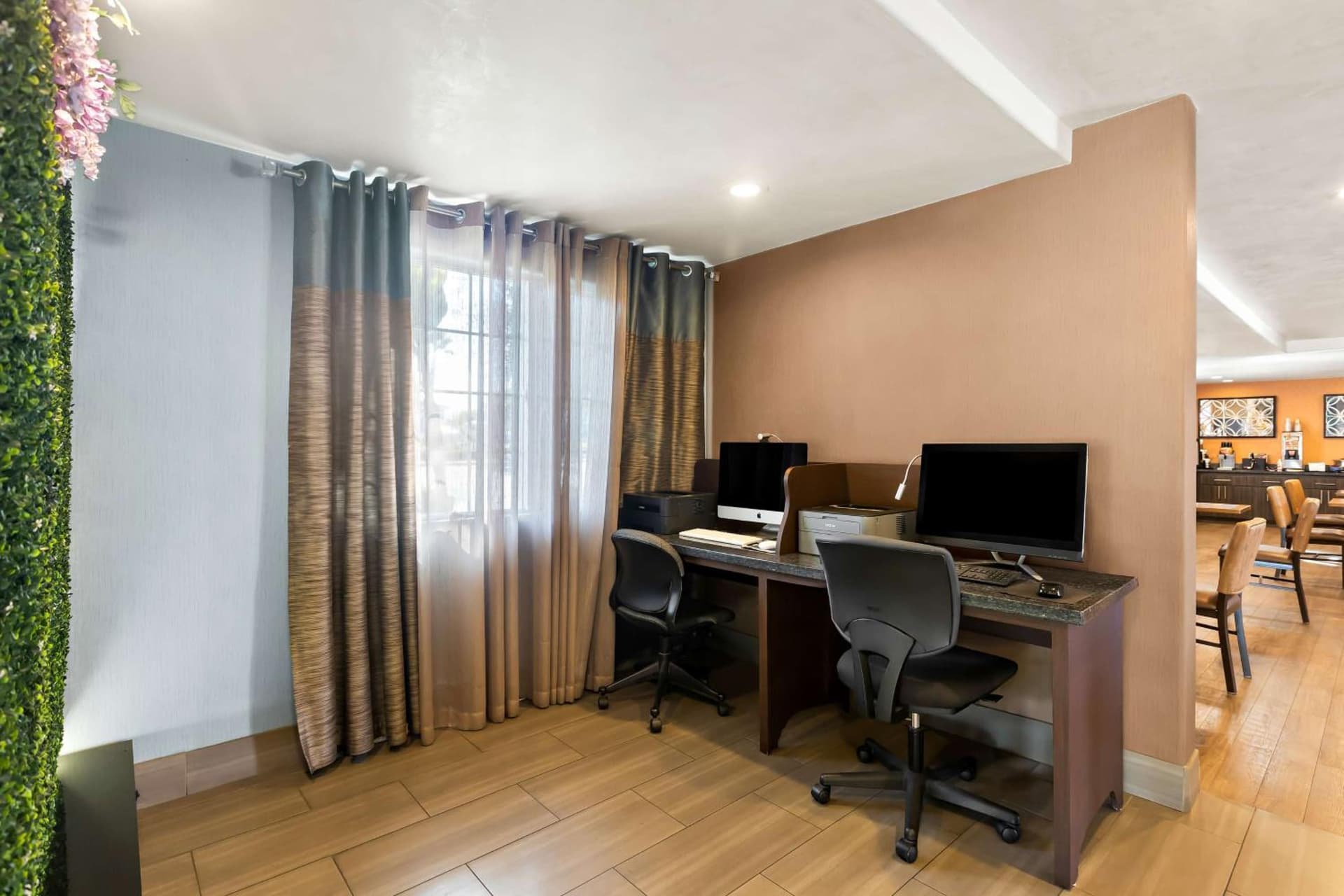 Best Western University Inn Santa Clara gallery photo in Santa Clara, CA — image 31